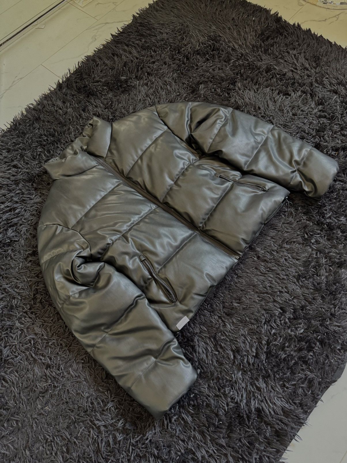 Other Dailyszn Black Puffer Jacket Size US S / EU 44-46 / 1 - 1 Thumbnail