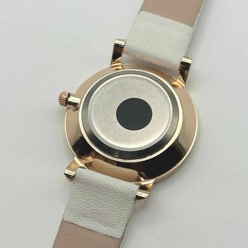 Other White & Gold Retro Watch Size ONE SIZE - 5 Thumbnail