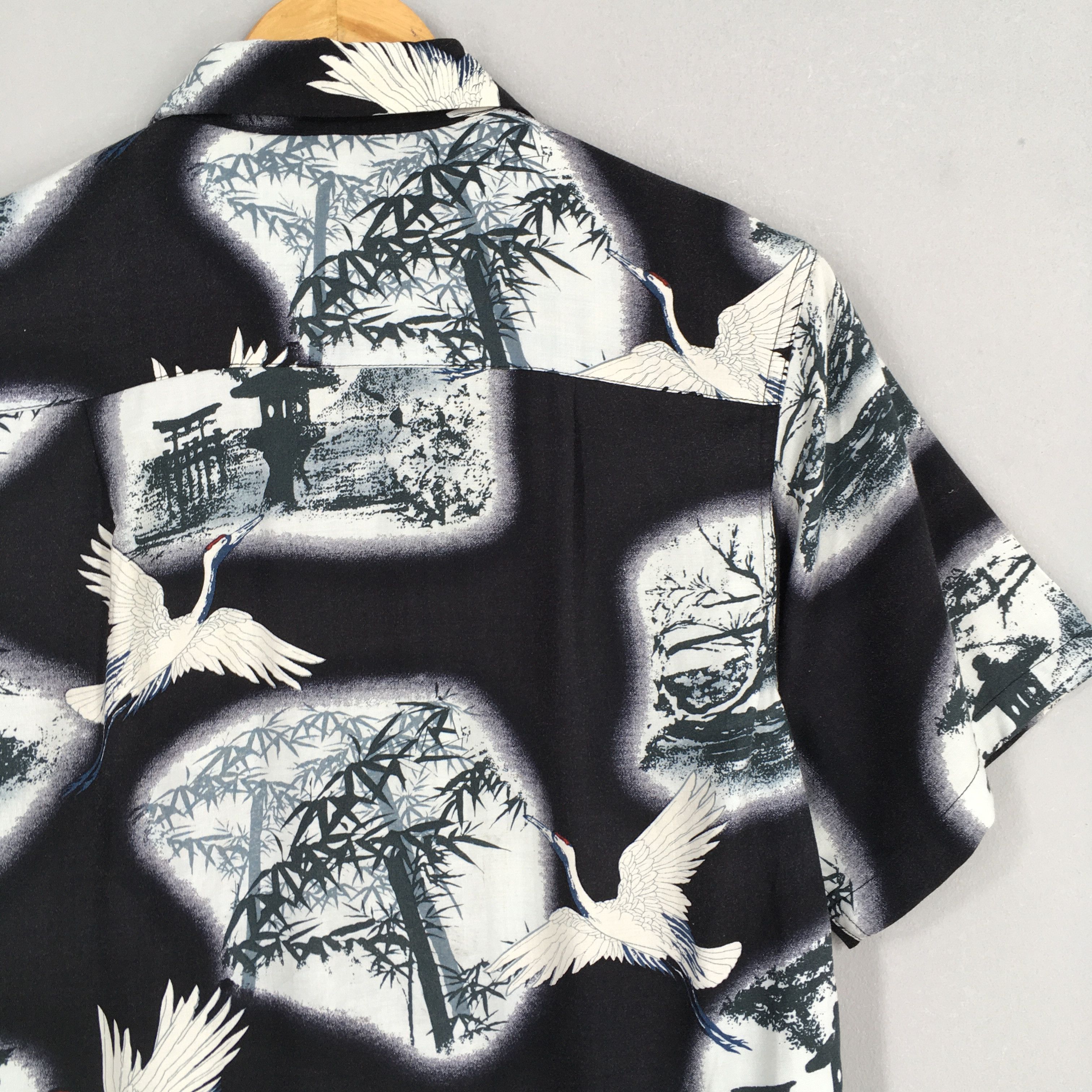 Designer × Life's a Beach Vintage 1980s Hawaiian Honolulu Bamboo Tree Shirt Medium Size US M / EU 48-50 / 2 - 8 Thumbnail