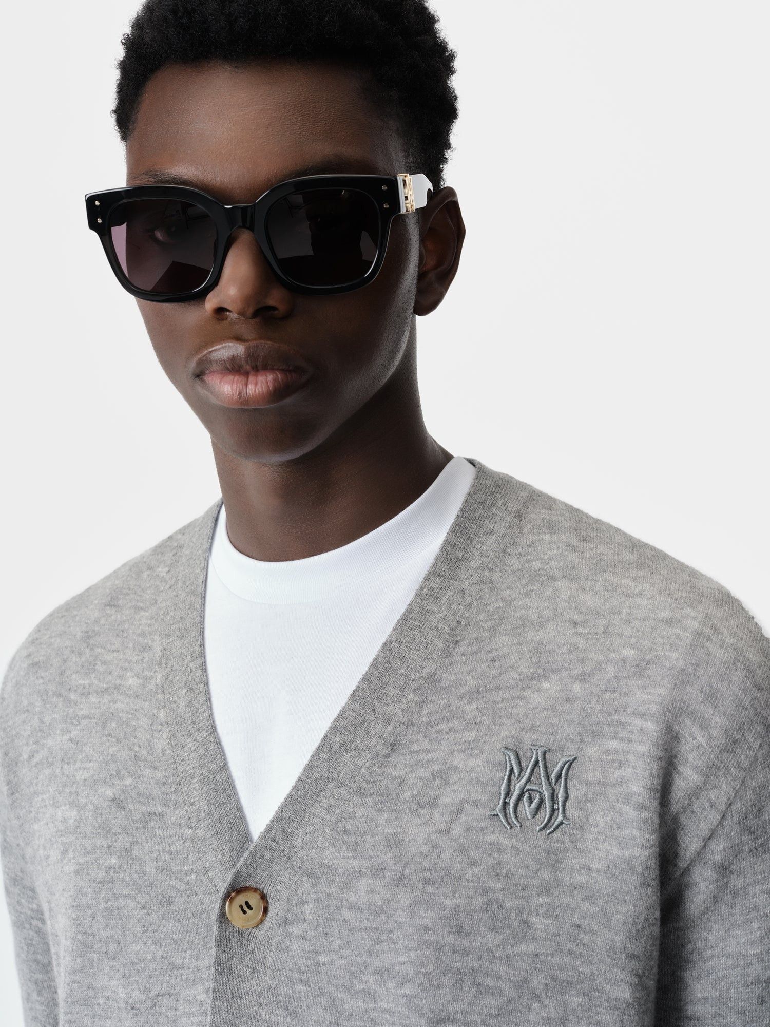 Amiri o1s1wg110925 MA Cardigan in Grey Size US S / EU 44-46 / 1 - 5 Thumbnail