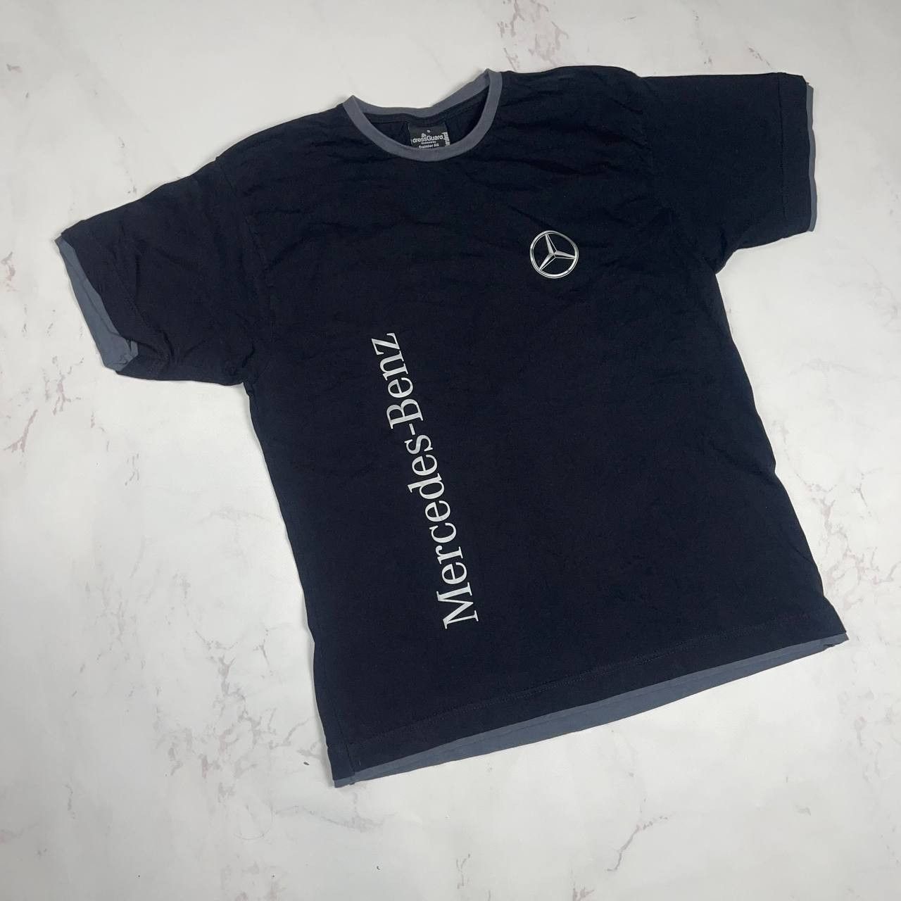 Vintage Vintage Y2K Mercedes-Benz Big Logo T-shirt Size S Size US S / EU 44-46 / 1 - 2 Thumbnail