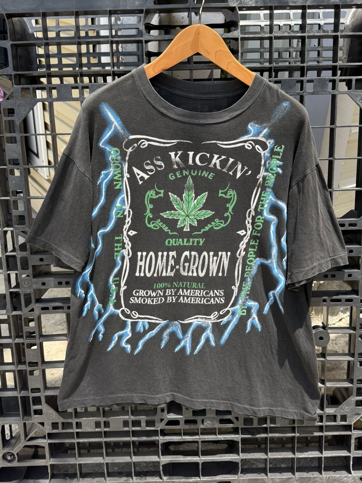 Vintage 💥Vintage American thunder ass kickin’ home grown 90s T-shirt Size US XL / EU 56 / 4 - 1 Thumbnail