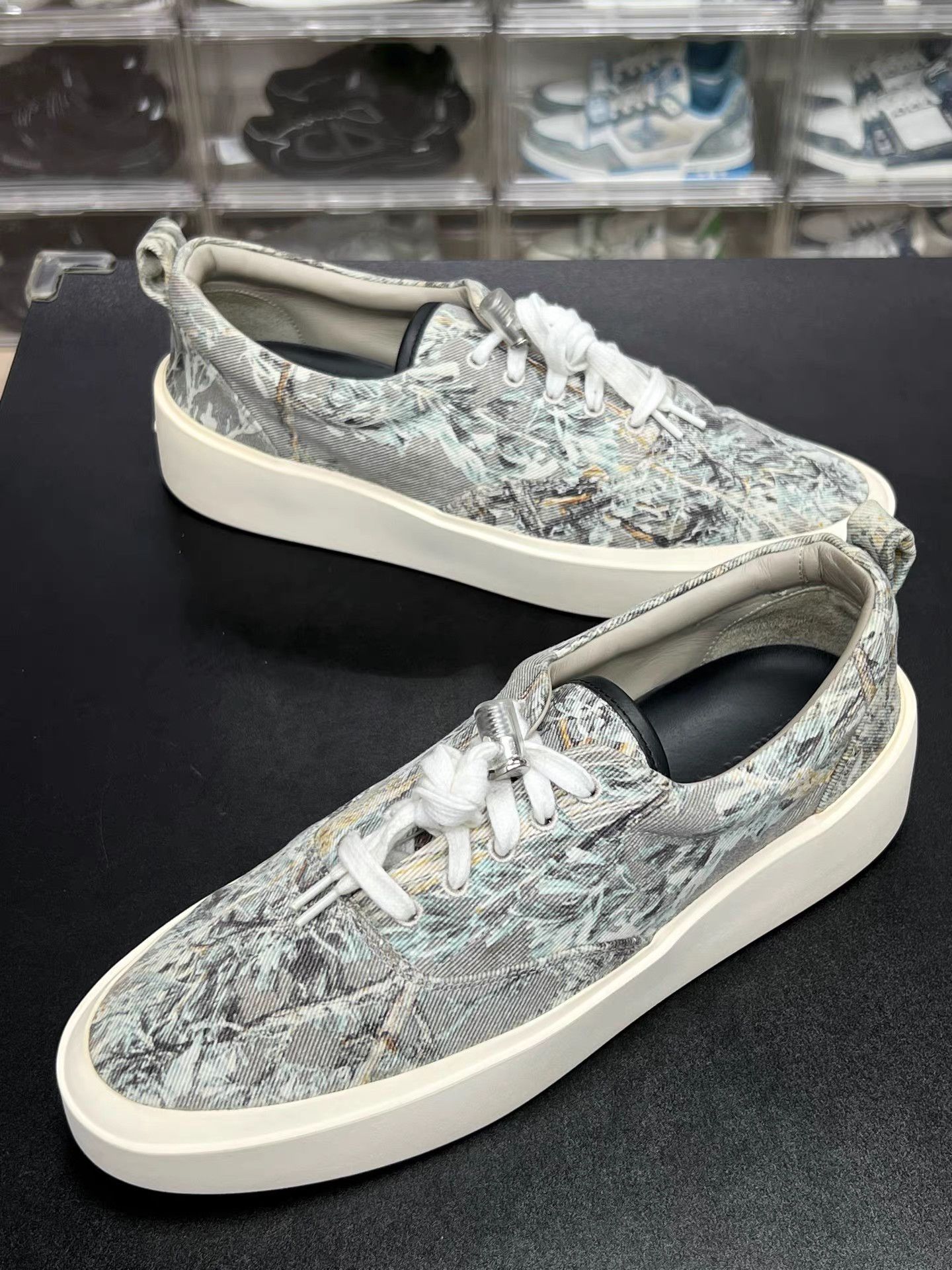 Fear of God FOG 101 Floral Off-White Canvas Low-Top Sneakers K15 Size US 10 / EU 43 - 1 Thumbnail