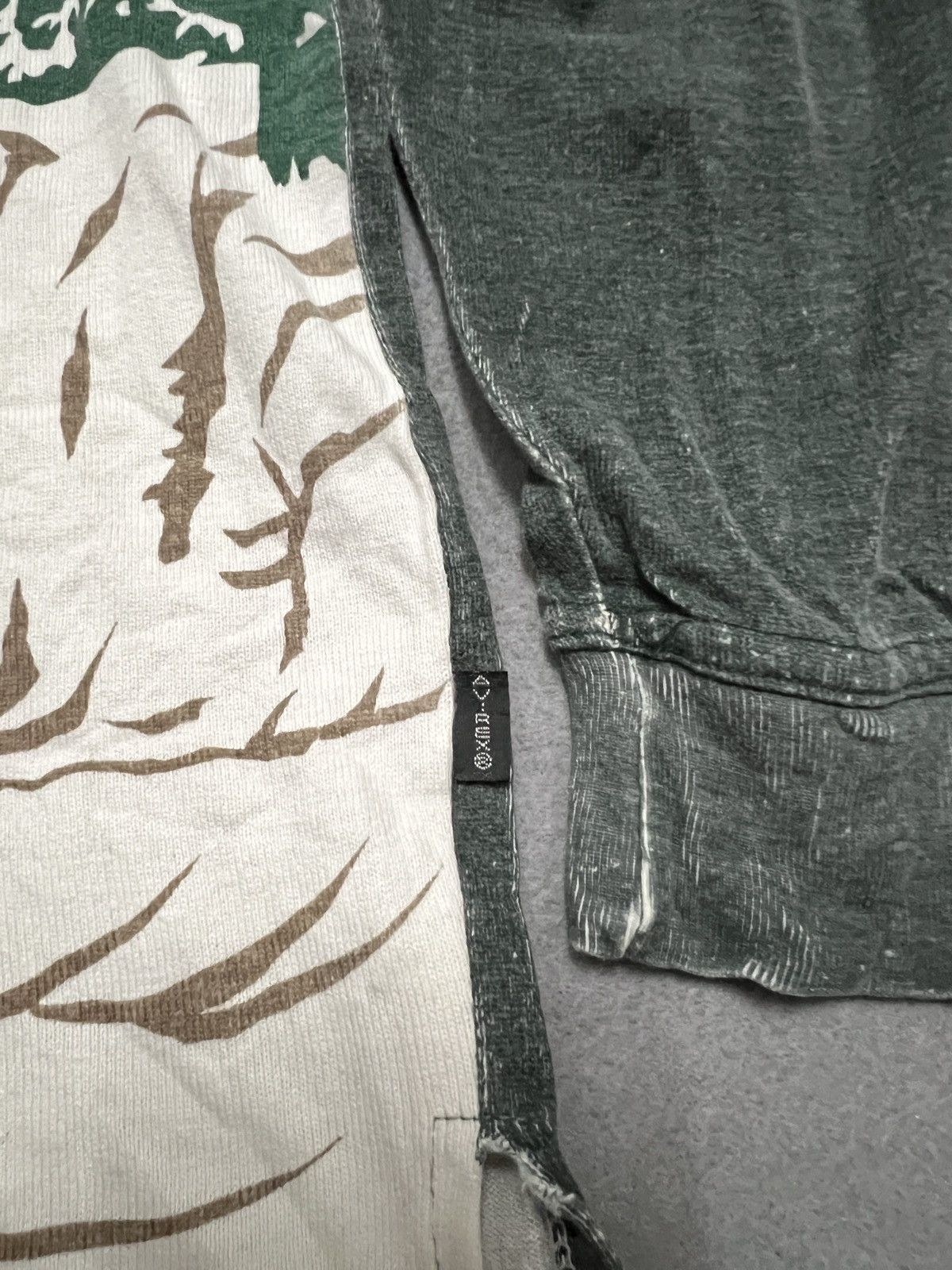 Avirex 627. Vintage 90s Avirex Squaw Valley L/S Tee (rare) Size US M / EU 48-50 / 2 - 3 Thumbnail
