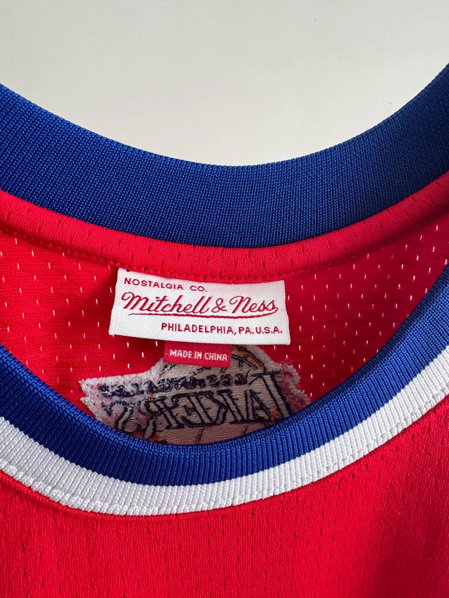 Mitchell & Ness MN Kobe Bryant Mitchell & Ness Retro Jersey Q17 Size US L / EU 52-54 / 3 - 4 Thumbnail