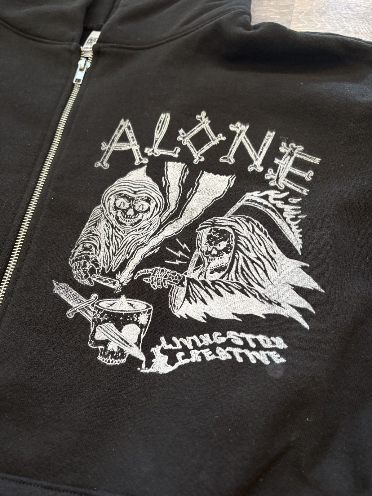 Los Angeles Apparel Heavyweight Skull & Bones Zip-Up Size US XL / EU 56 / 4 - 2 Thumbnail