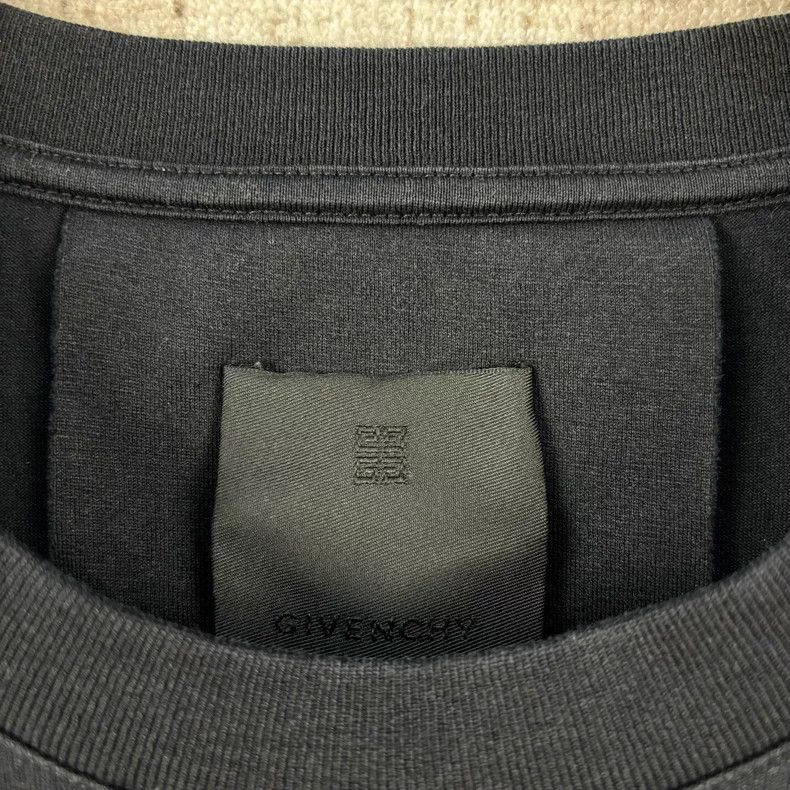Givenchy Givenchy Letter embroidery round neck straight short sleev Size US XXL / EU 58 / 5 - 4 Thumbnail