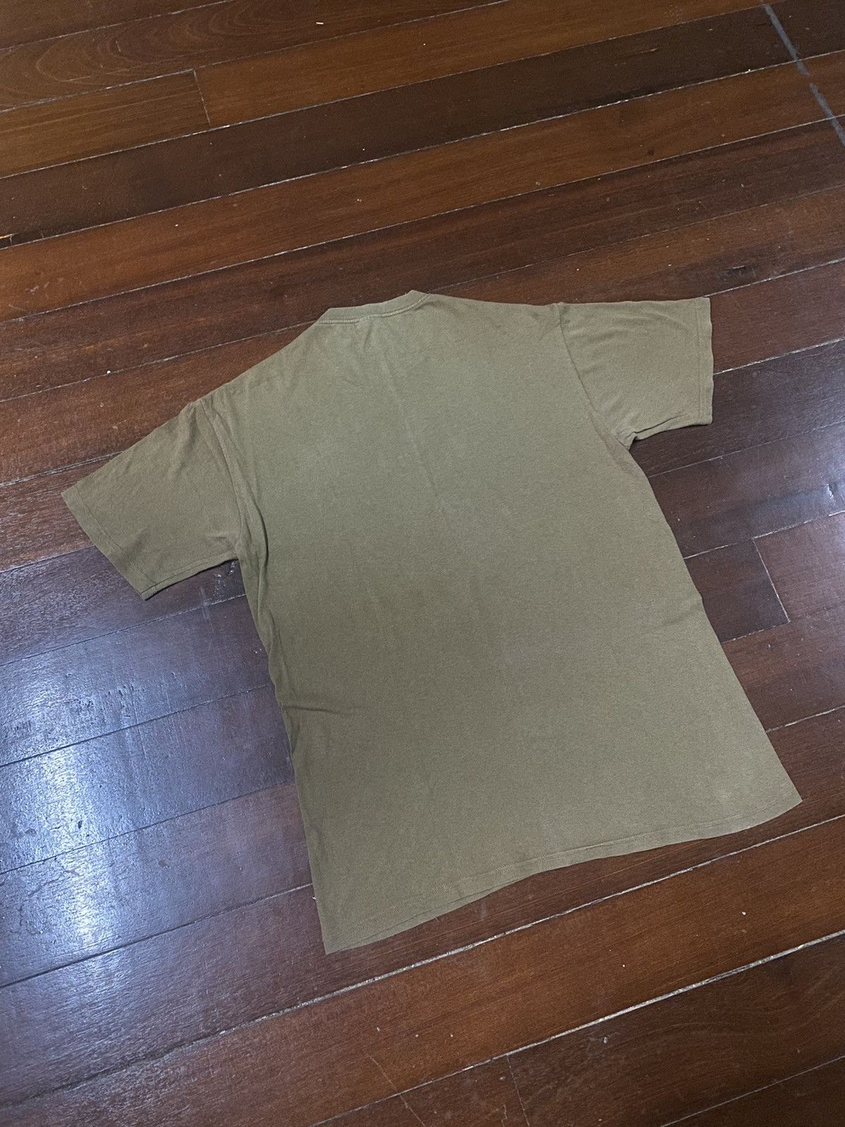 Supreme OG vtg Y2K Supreme Undisputed Heavyweight Champion 2005 Tee Size US L / EU 52-54 / 3 - 7 Thumbnail