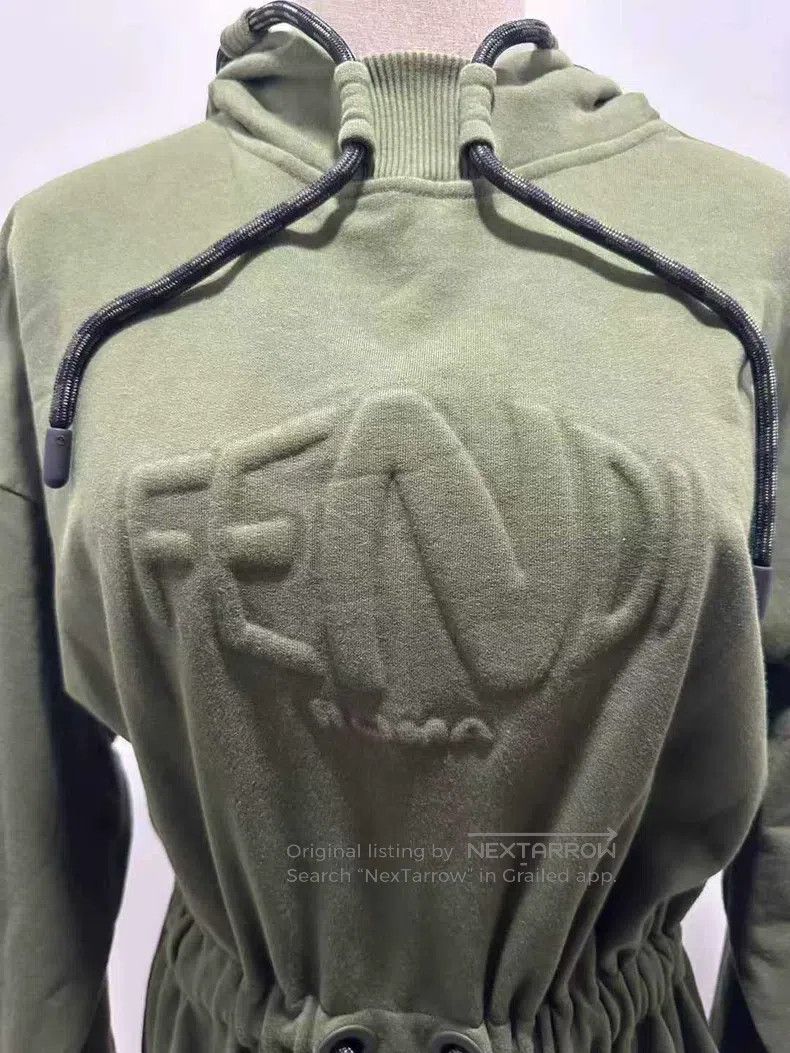 Fendi Fendi Embossed Logo Dress Size S / US 4 / IT 40 - 3 Thumbnail