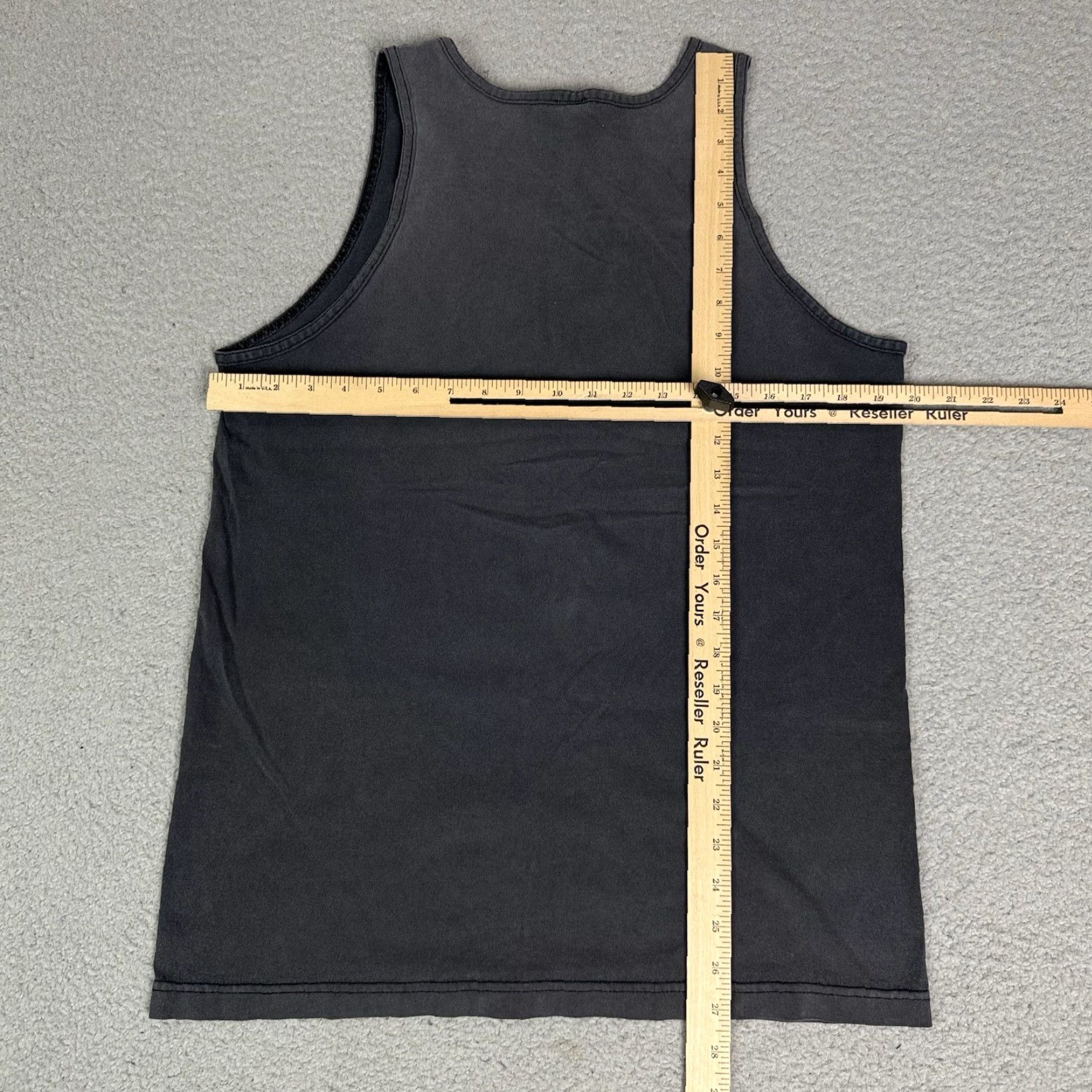 Obey OBEY Tank Top Mens M Black Shield Graphic Sleeveless Shirt Skate Streetwear Crew Neck T-Shirt Size US M / EU 48-50 / 2 - 7 Thumbnail