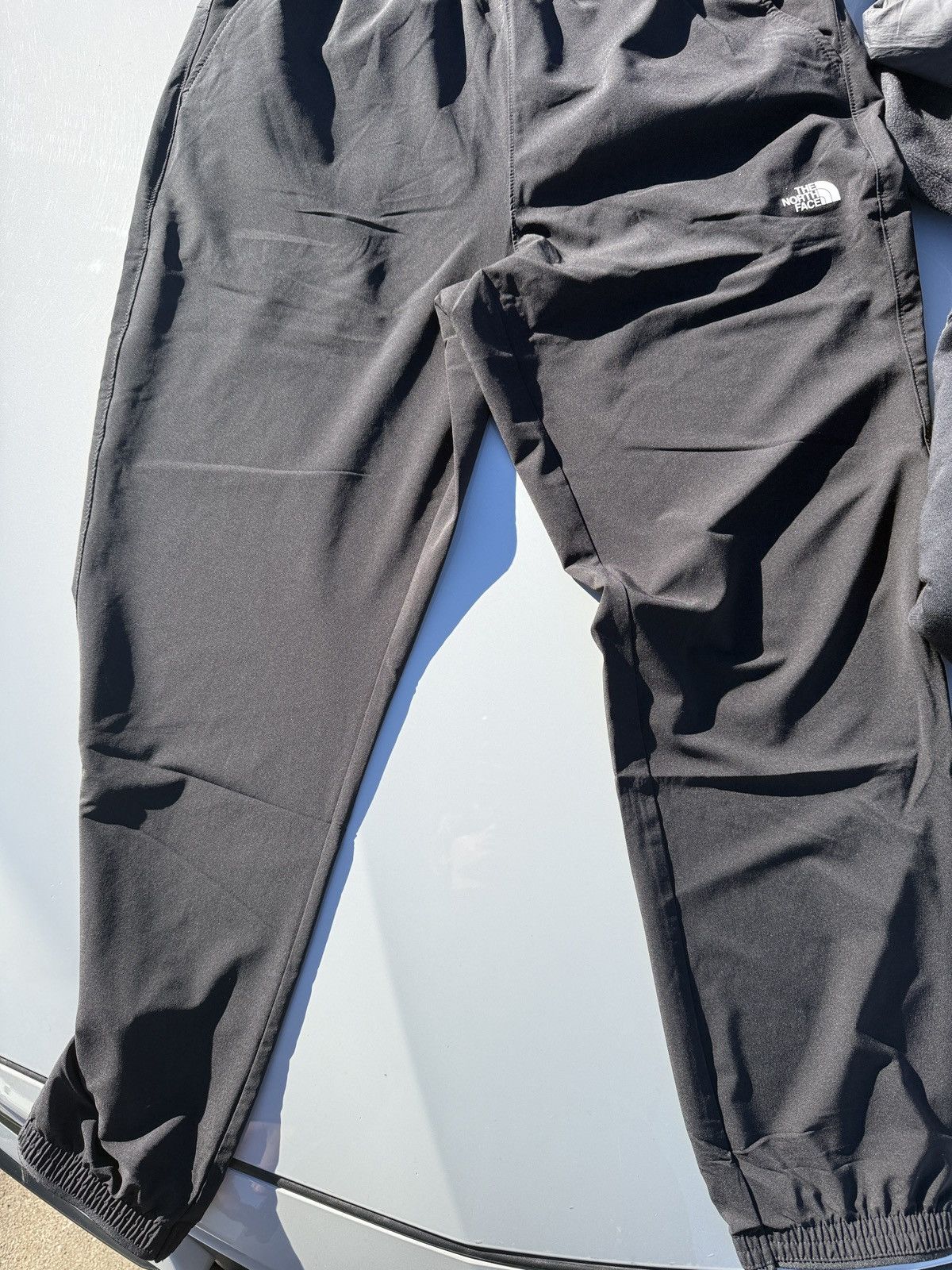 The North Face North Face Joggers Size US 34 / EU 50 - 1 Thumbnail