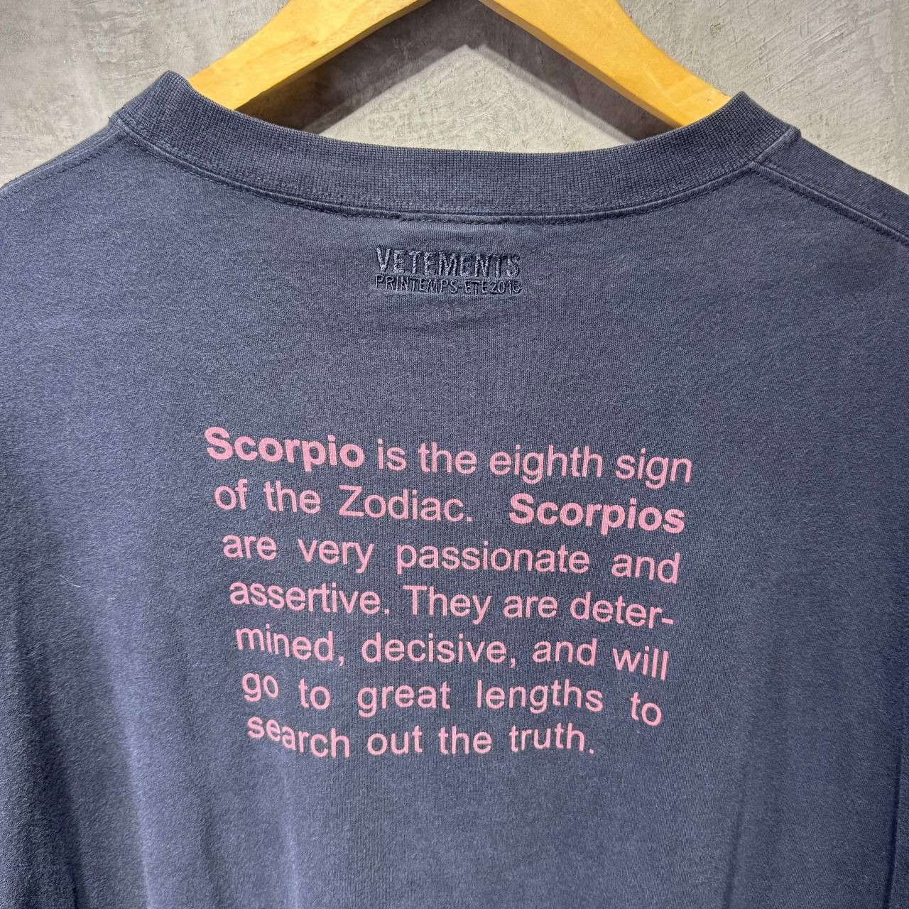 Vetements Vetements Scorpio tee Size US XL / EU 56 / 4 - 2 Thumbnail