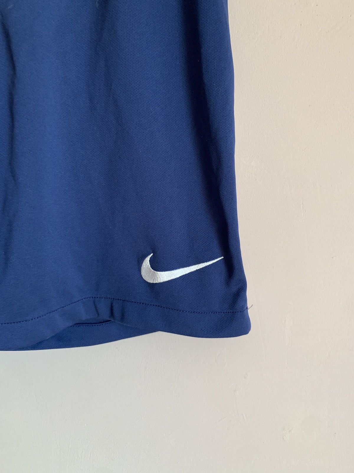 Nike Tottenham Hotspur Spurs Nike soccer shorts football Size US 30 / EU 46 - 4 Thumbnail