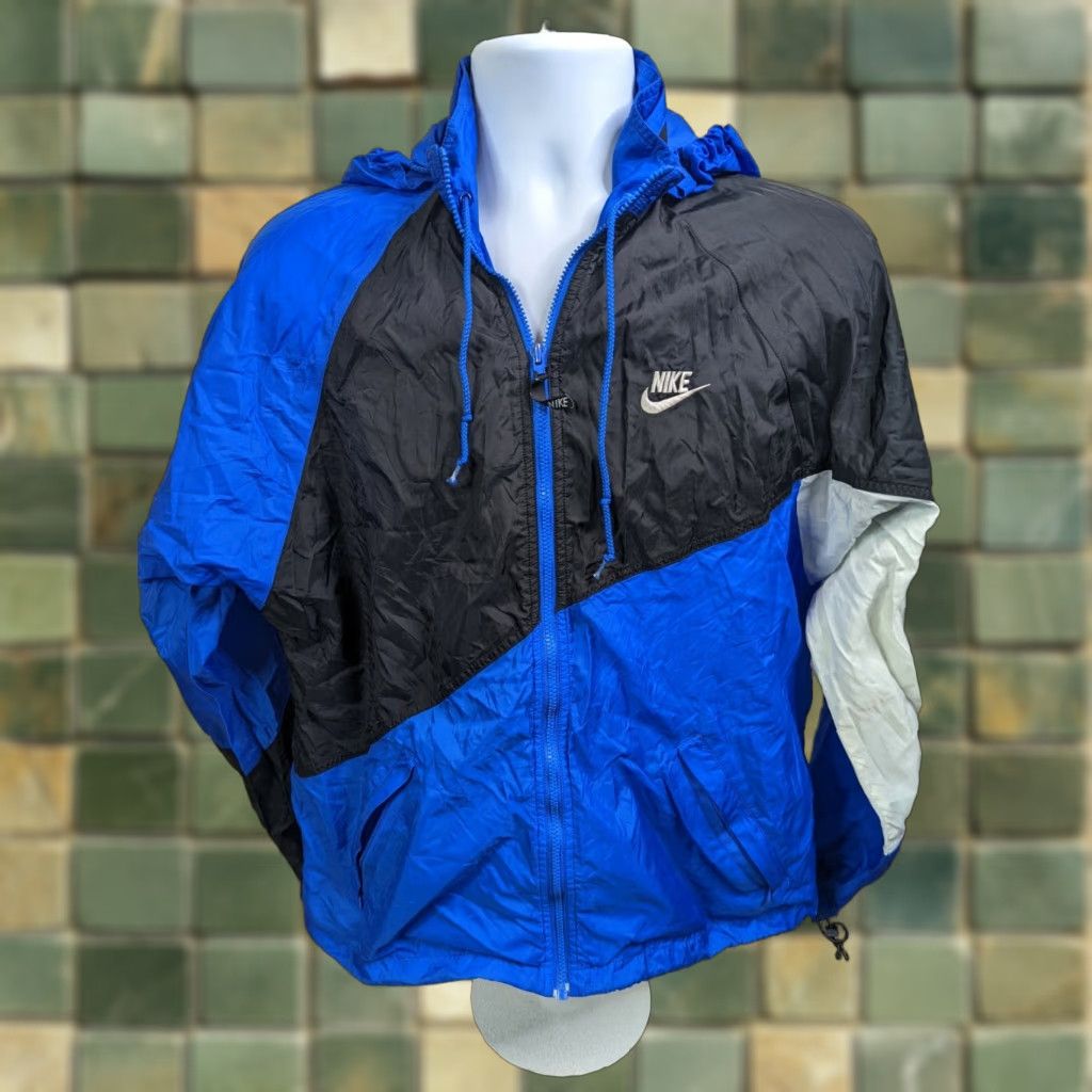 Nike VINTAGE Nike Jacket Medium Full Zip Soft Shell White Tag Blue 90s Logo Geometric Embroidered Nike Mens Size US M / EU 48-50 / 2 - 1 Thumbnail