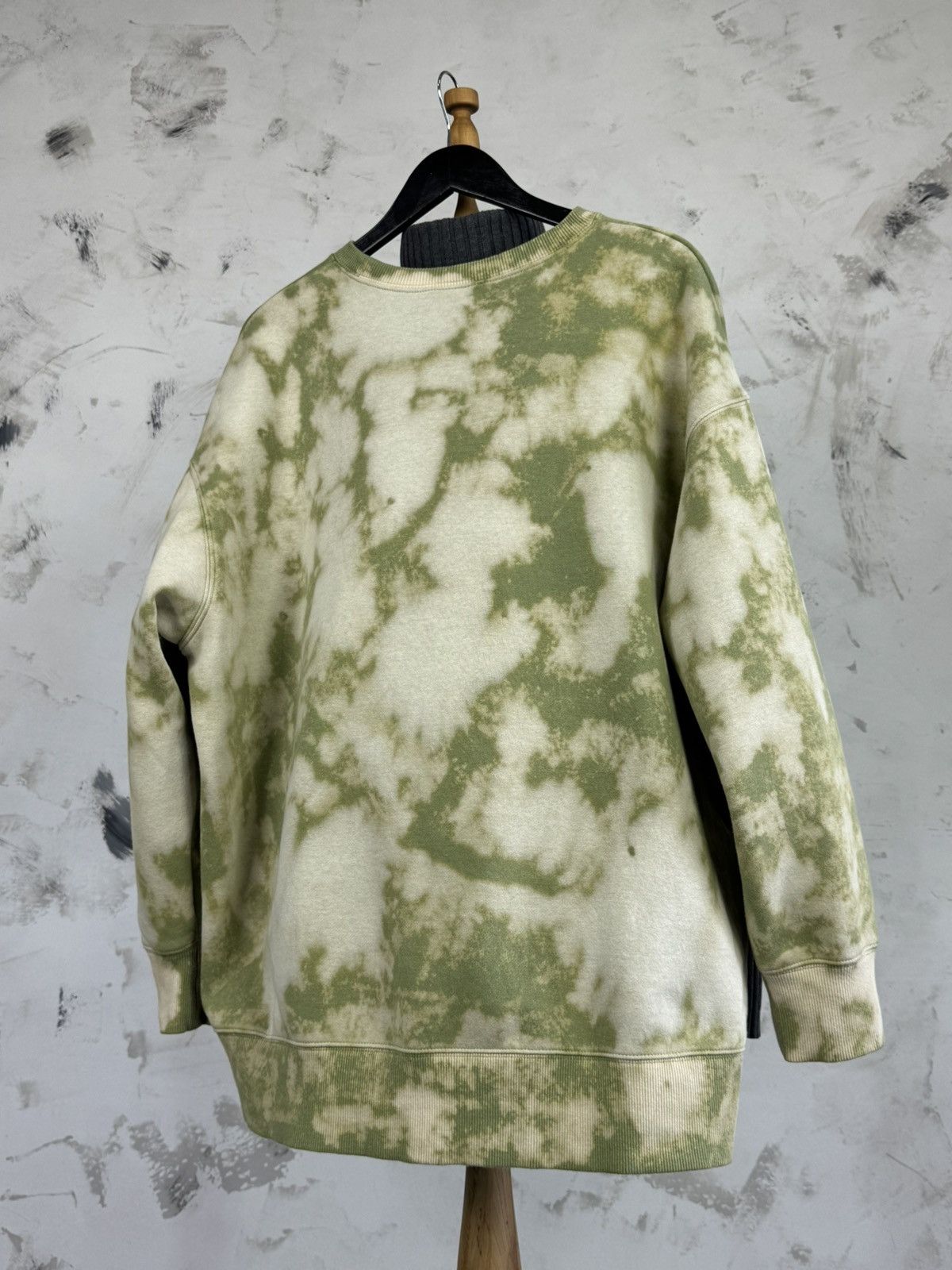 Nike Nike Center Swoosh Custom Sweatshirt Size L - XL Size US XL / EU 56 / 4 - 5 Thumbnail