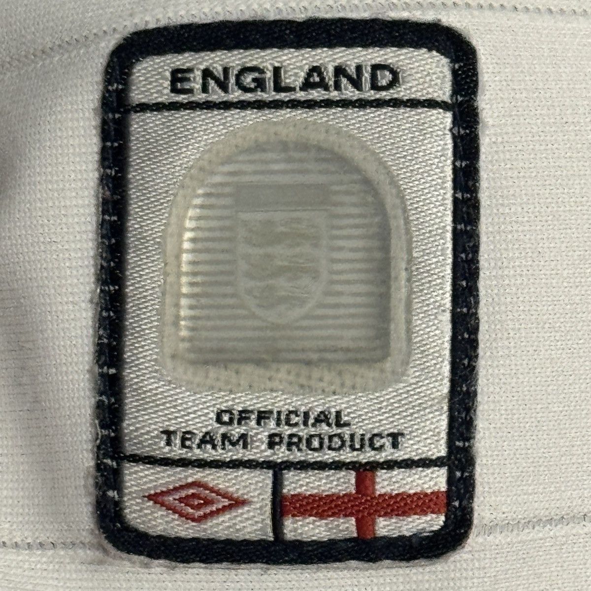 Umbro Umbro England 2003 2005 Home Jersey Size US M / EU 48-50 / 2 - 4 Thumbnail