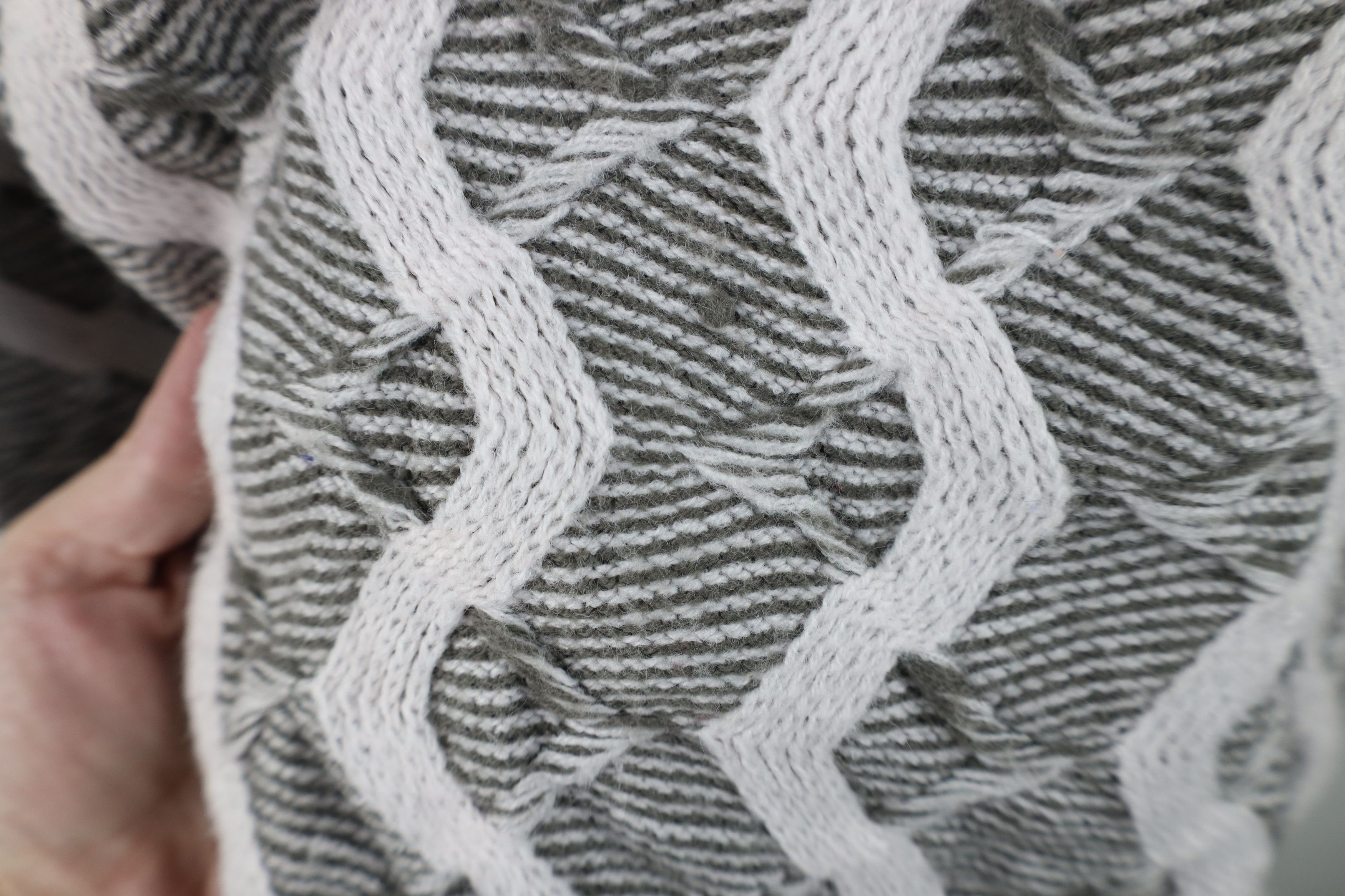 Vintage Vintage 90s Streetwear Wavy Ribbed Knit Sweater Gray Acrylic Size US S / EU 44-46 / 1 - 4 Thumbnail