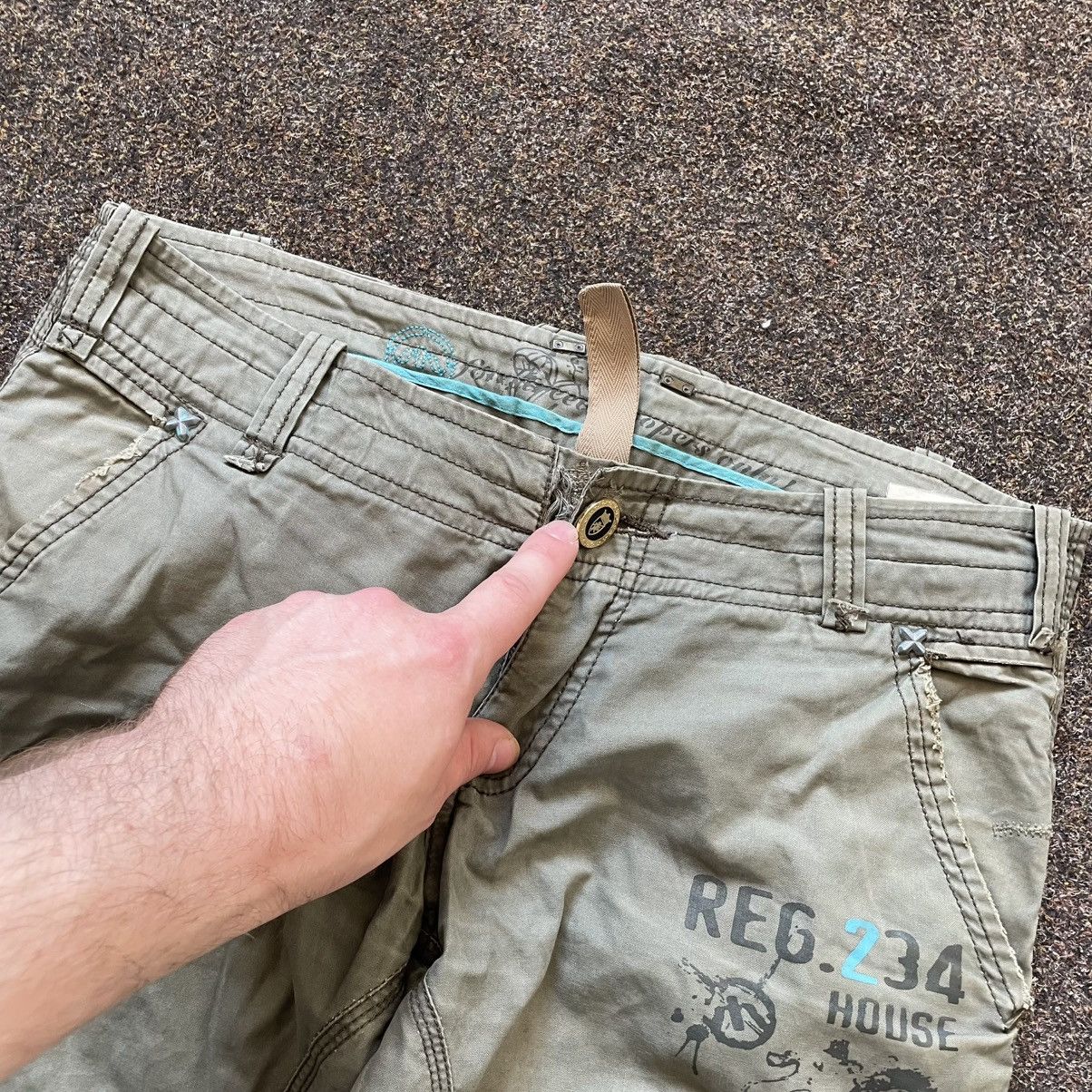 Vintage Vintage Y2K Baggy Cargo Pants Skater Workwear Washed Logo 32 Size 32" / US 10 / IT 46 - 5 Thumbnail