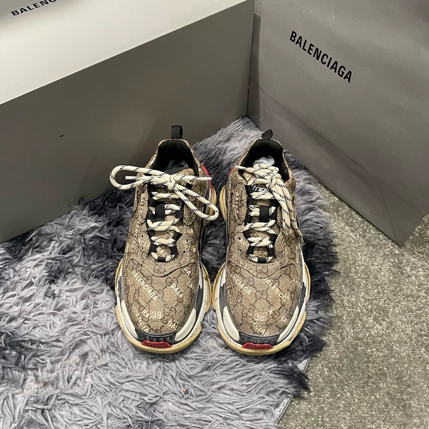 Gucci gucci x balenciaga dad sneakers for casual wear Size US 7.5 / EU 40-41 - 1 Thumbnail