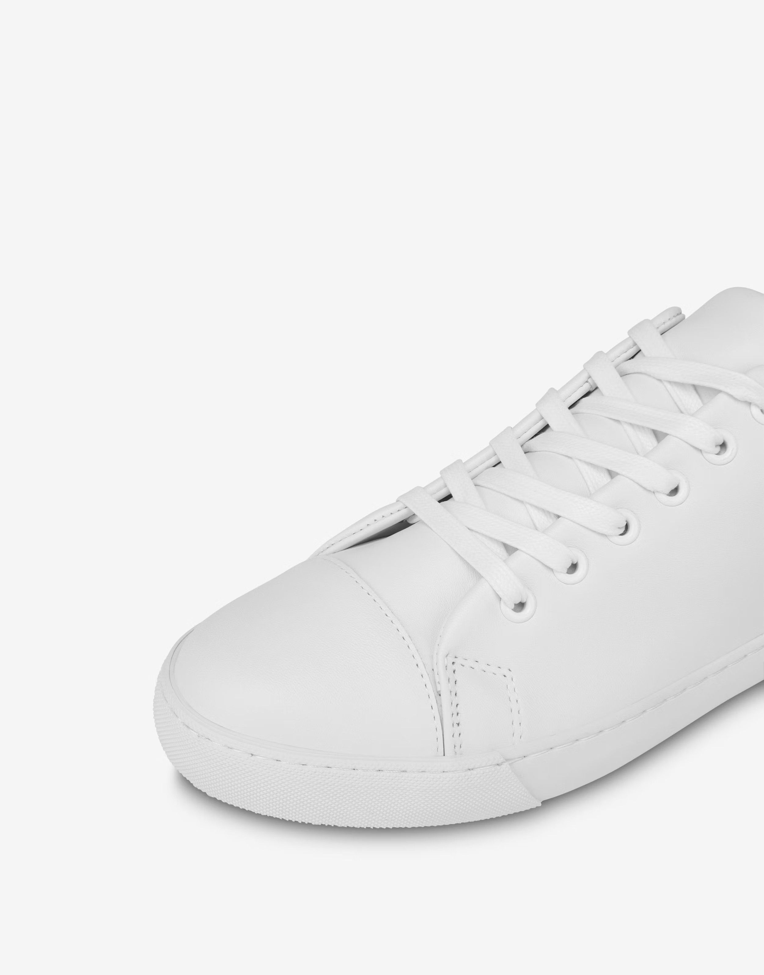 Moschino o1s22i1n0824 Leather Low-Top Sneakers in White Size US 8 / IT 38 - 4 Thumbnail