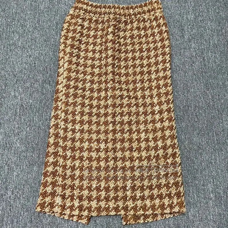 Miu Miu Miu Miu Brown Wool Midi Skirt for Women . Size 28" / US 6 / IT 42 - 1 Thumbnail