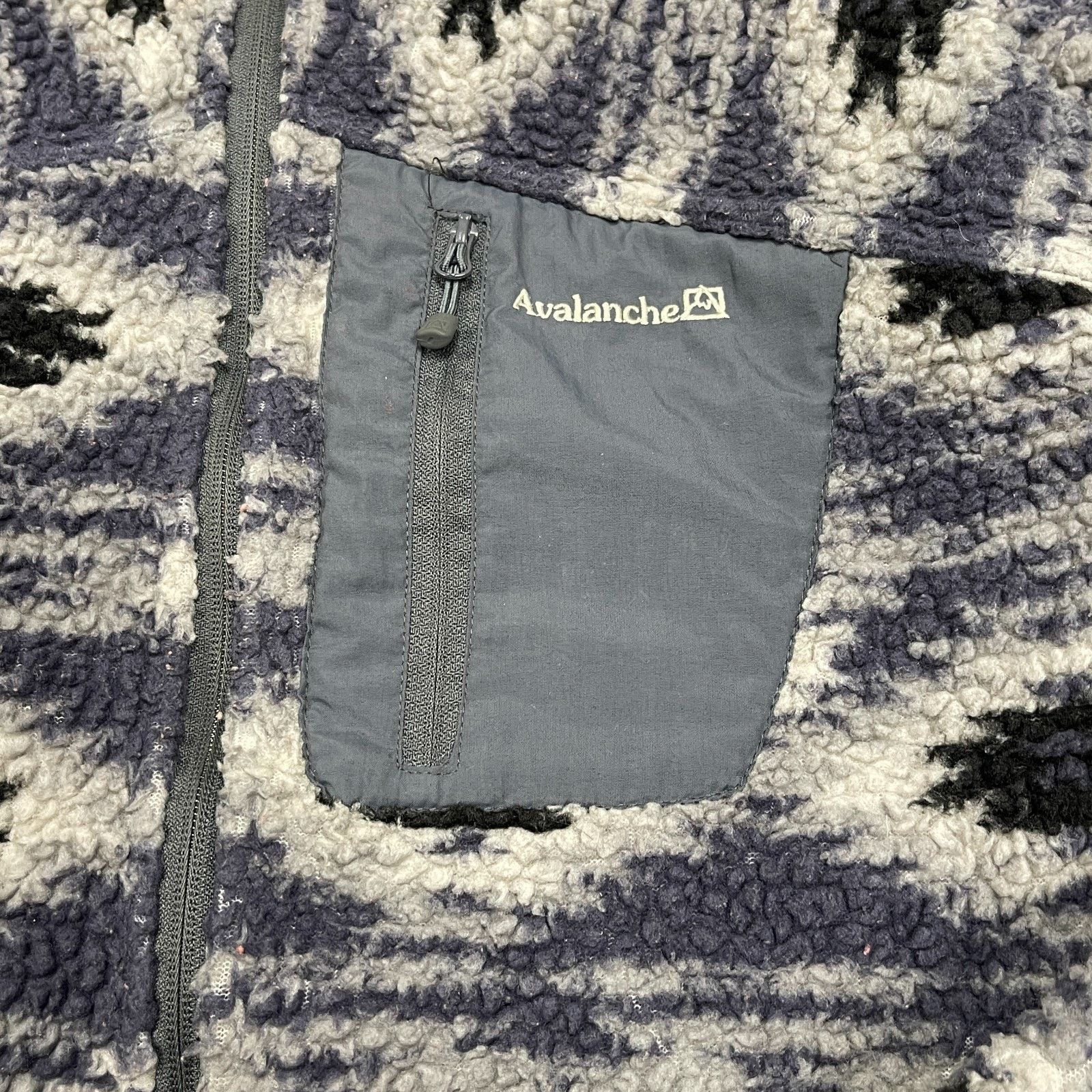 Avalanche Avalanche brand fleece zip-up Aztec geometric jacket Size US L / EU 52-54 / 3 - 5 Thumbnail