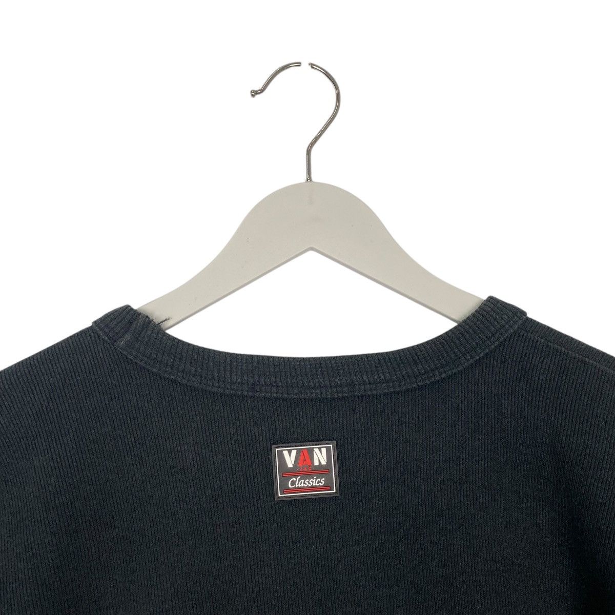 Vintage Vintage Vans Embroidered Sweatshirt Crewneck Black Size L Size US L / EU 52-54 / 3 - 8 Thumbnail