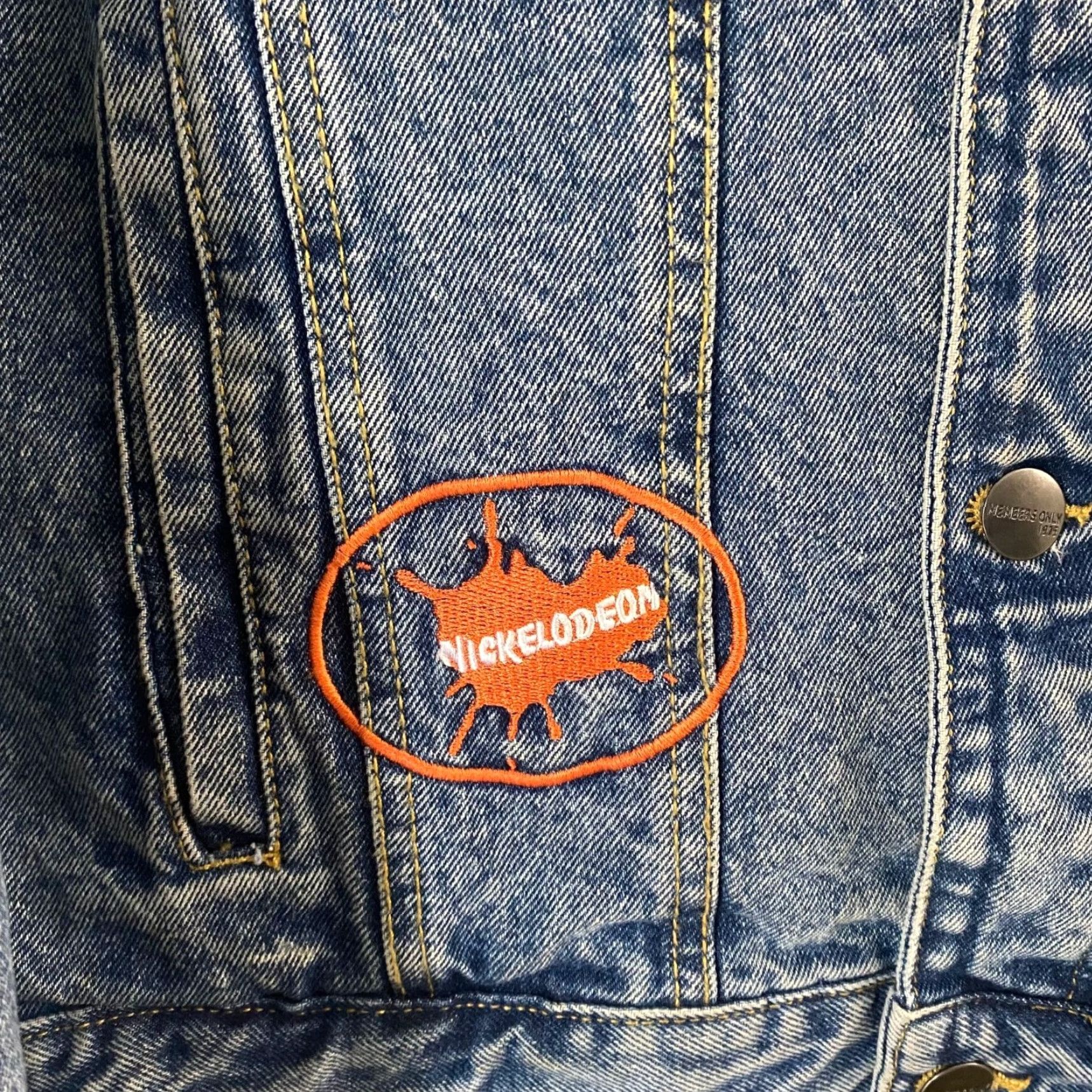 Members Only VINTAGE Members Only Nickelodeon Denim Jacket - Cartoon Rugrats Hey Arnold! - Men’s Medium - Blue - 100% Cotton - Button Front - 90s Theme Jackets Size US M / EU 48-50 / 2 - 7 Thumbnail
