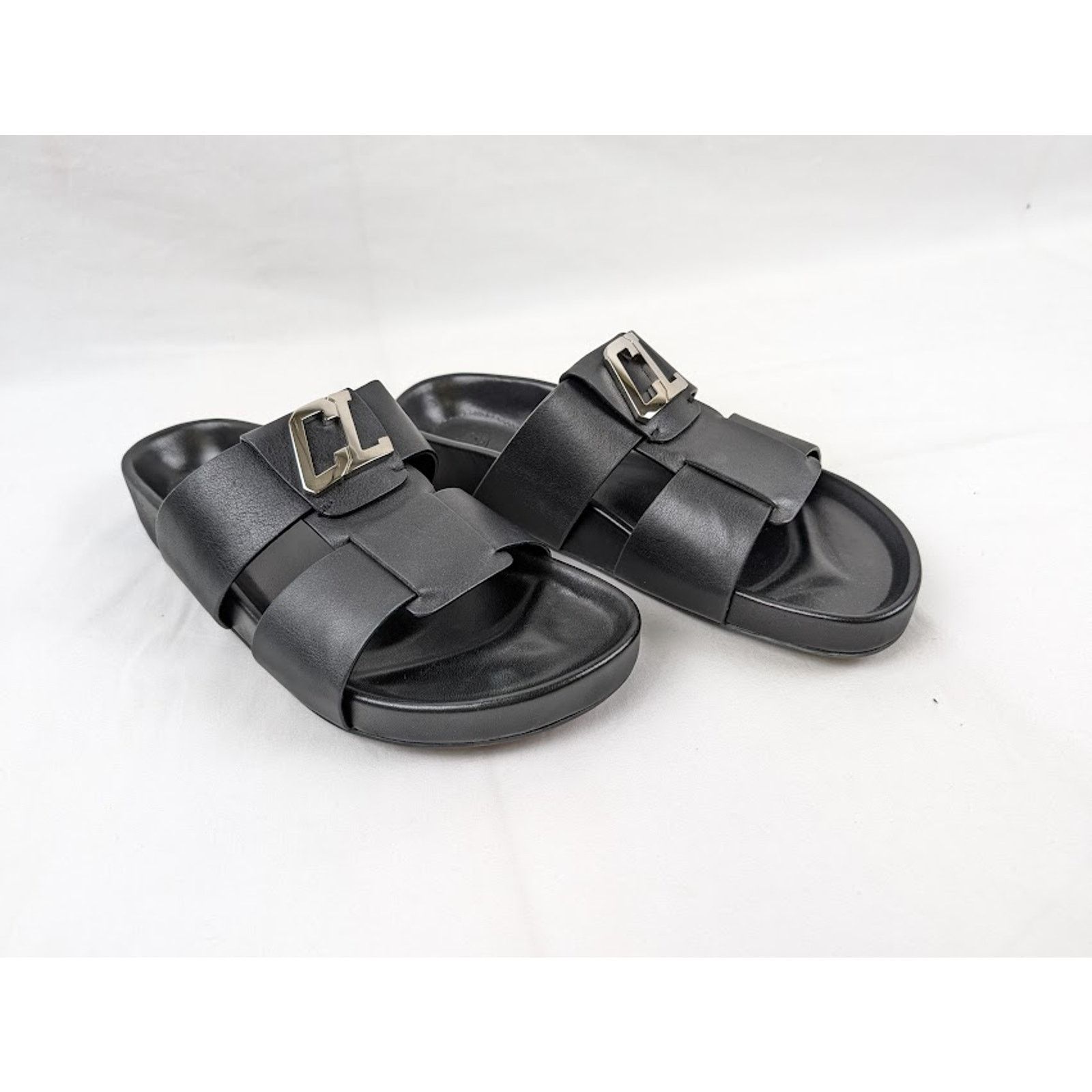 Christian Louboutin Dhabubizz Flat Slides in Black BNWB 42