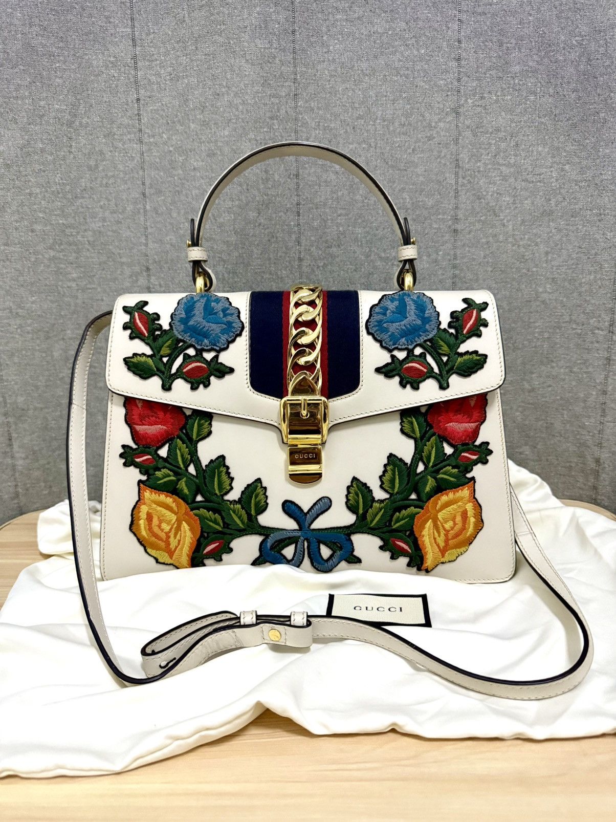 Gucci Gucci Sylvie Floral Embroidered Medium Top-Handle Bag Size ONE SIZE - 1 Thumbnail
