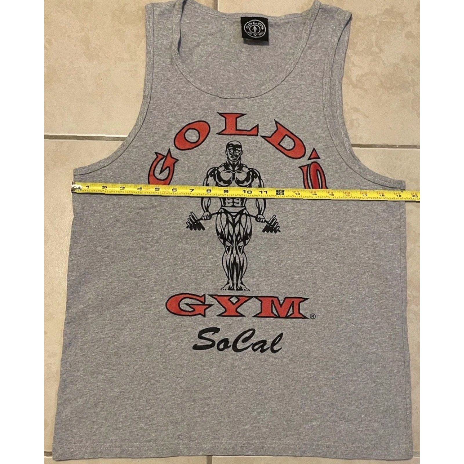 Vintage VINTAGE Golds Gym So Cal Tank Top M USA Weight Lifting Track Gym Gray Men M Sleeveless Shirt 90s Y2K California USA Grunge Size US M / EU 48-50 / 2 - 6 Thumbnail