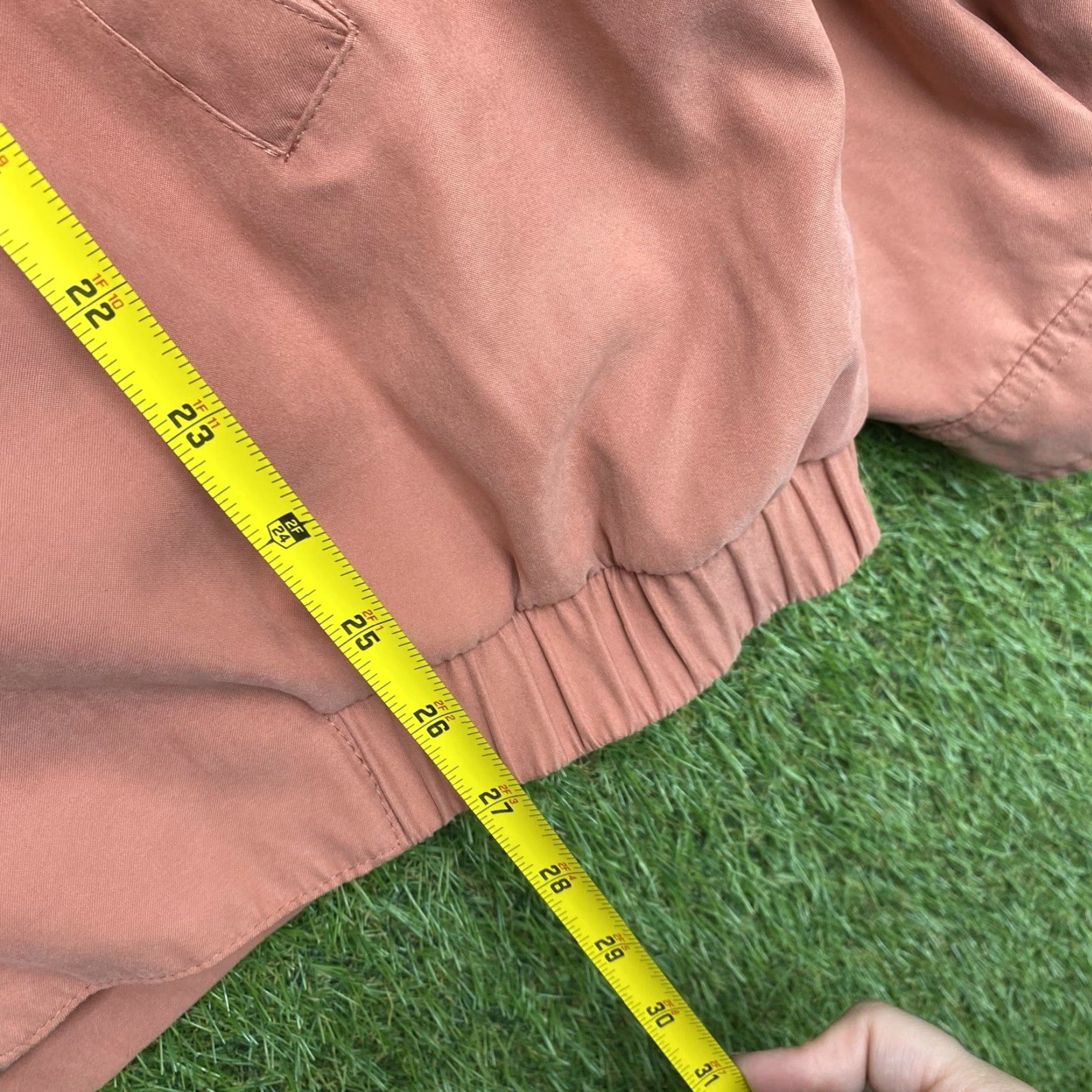 Peter Millar Peter Millar Jacket Mens Large Salmon Golf Windbreaker Performance Classic Fit Size US L / EU 52-54 / 3 - 6 Thumbnail