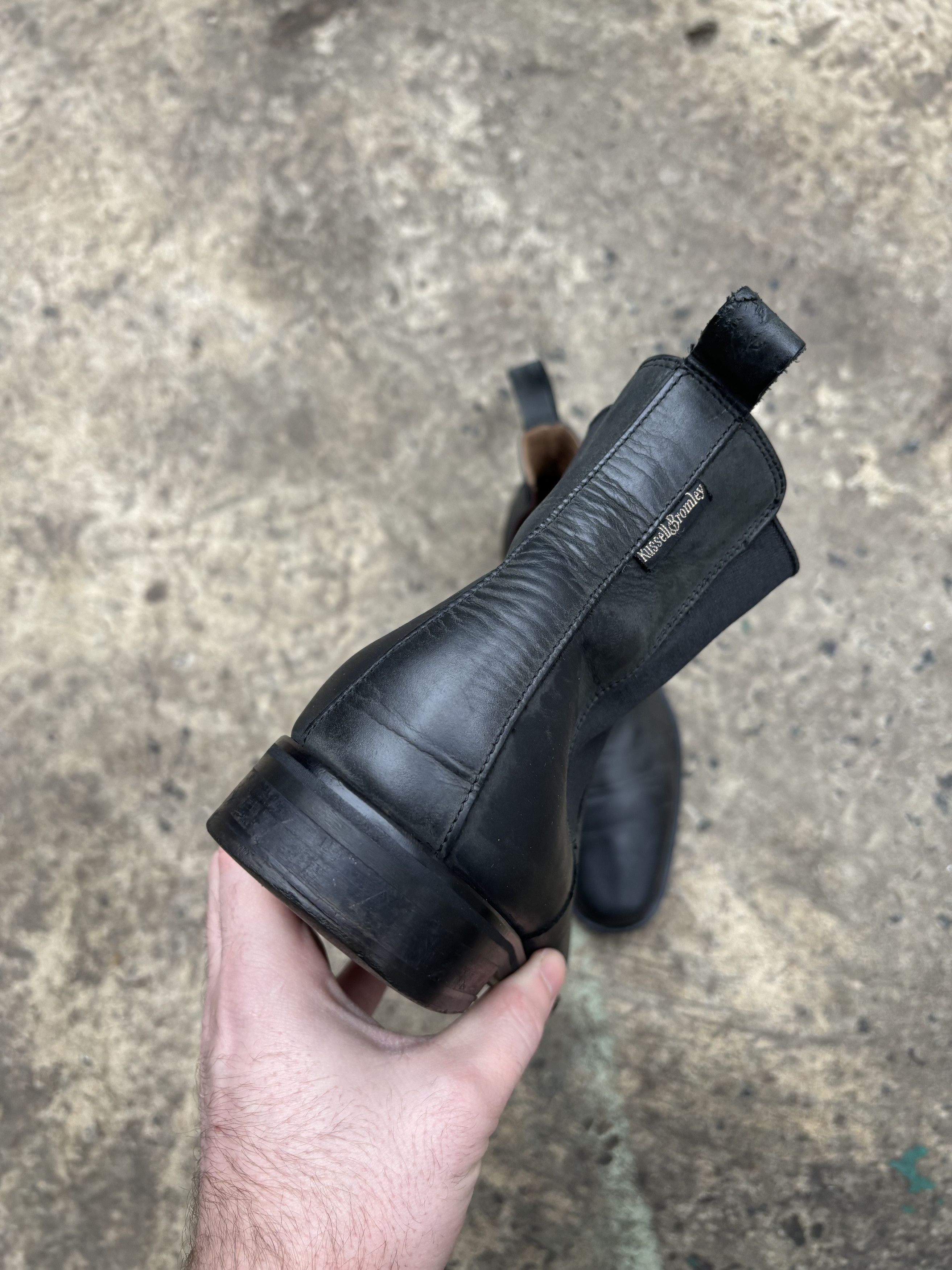 Russell & Bromley Russell Bromley Chelsea Boots Size US 9 / EU 42 - 5 Thumbnail