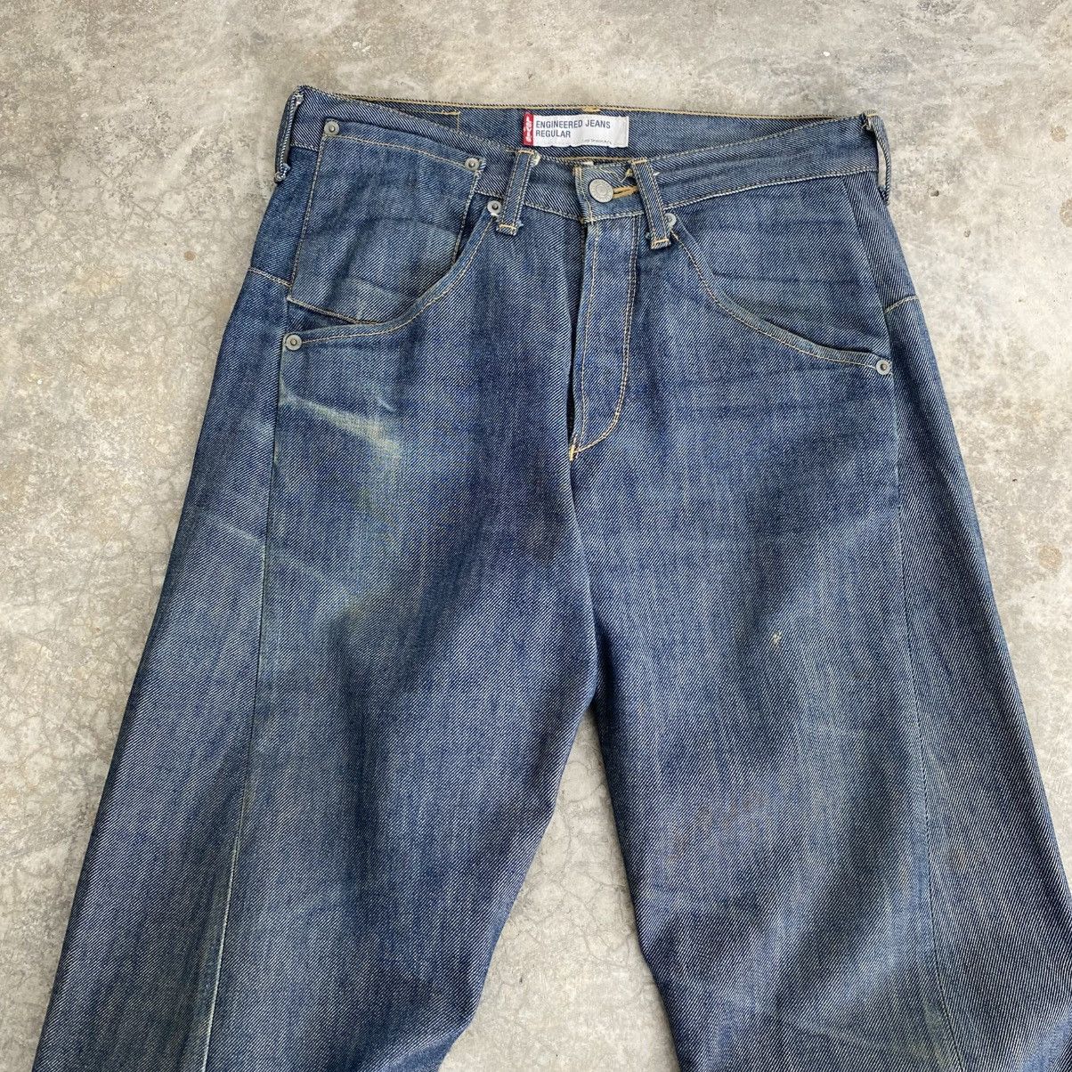 Levi's Vintage Levis Engineered Regular Fit Denim Twisted Leg Jeans Size US 29 - 2 Thumbnail