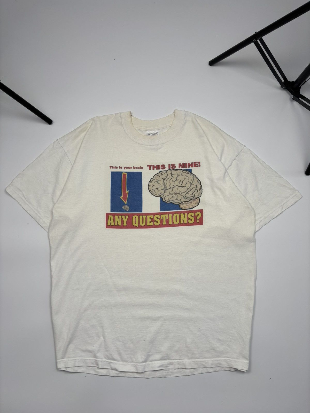Vintage Vintage 90’s “This is your brain” Art Tee Streetwear T-Shirt Size US XL / EU 56 / 4 - 1 Thumbnail