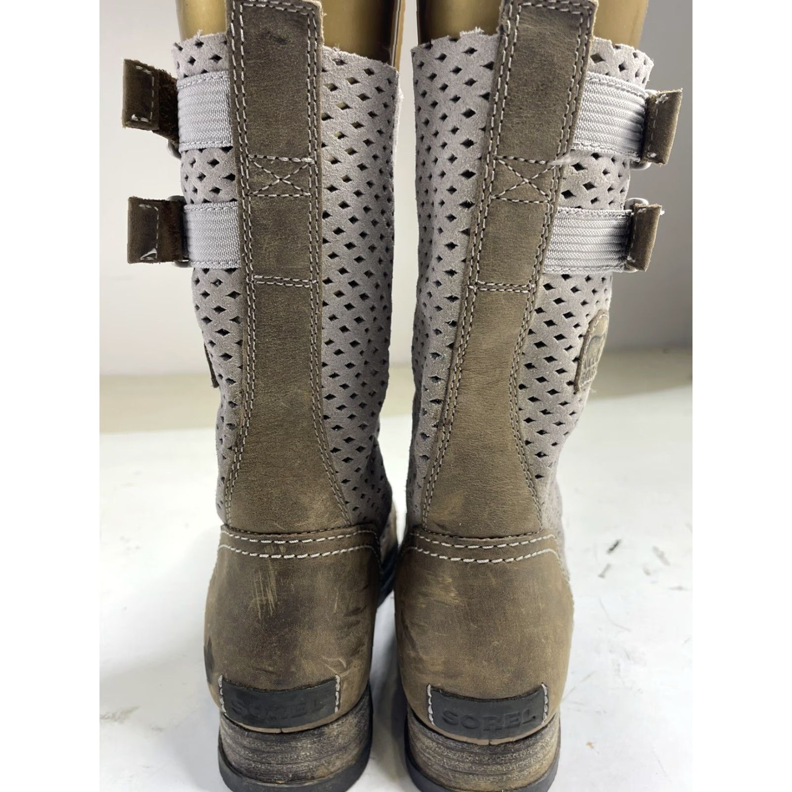 SOREL Sorel Major Pull On Boot Womens 7 Gray Leather Mid-Calf Buckle Laser Cut Perforated Casual Travel Size US 7 / IT 37 - 6 Thumbnail