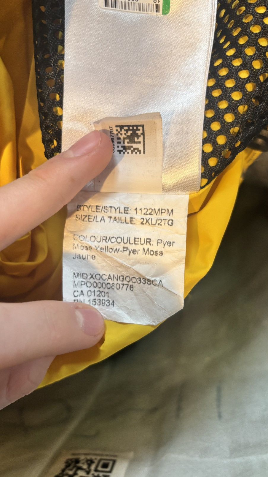 Canada Goose Canada goose cg disc black yellow Size US XXL / EU 58 / 5 - 10 Thumbnail