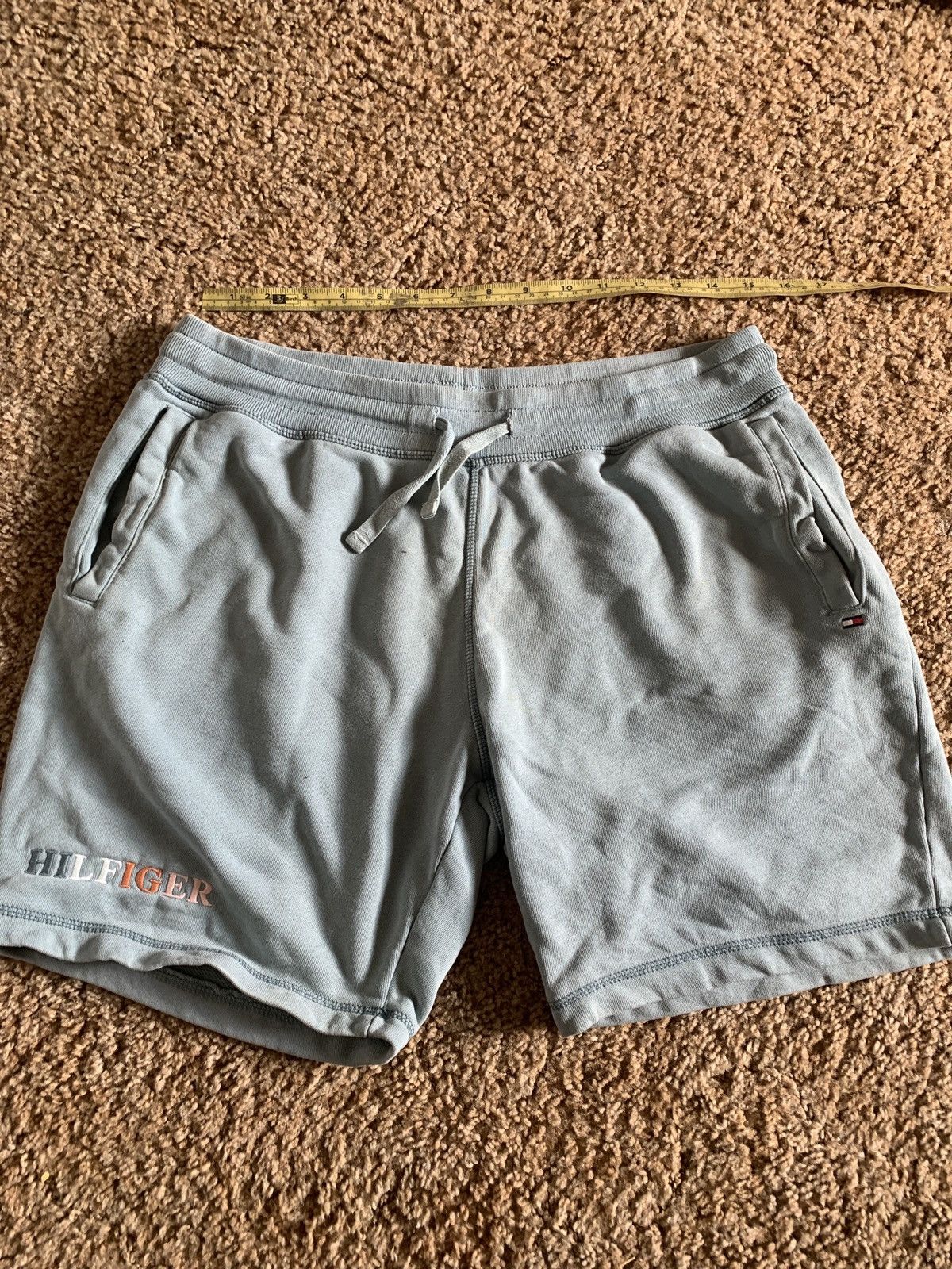 Tommy Hilfiger Hilfiger Shorts Casual Size US 43 - 1 Thumbnail