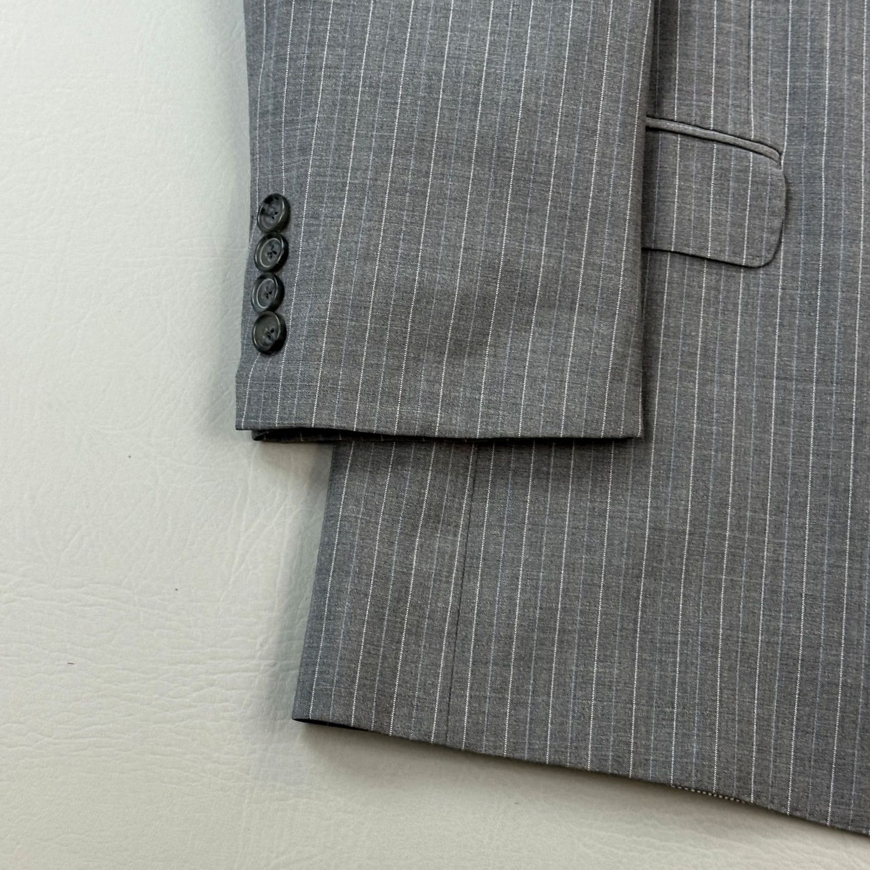 Brooks Brothers Brooks Brothers Explorer Blazer Mens 40S Gray Pinstripe Wool Fitzgerald Fit Blazer Size 40R - 2 Thumbnail