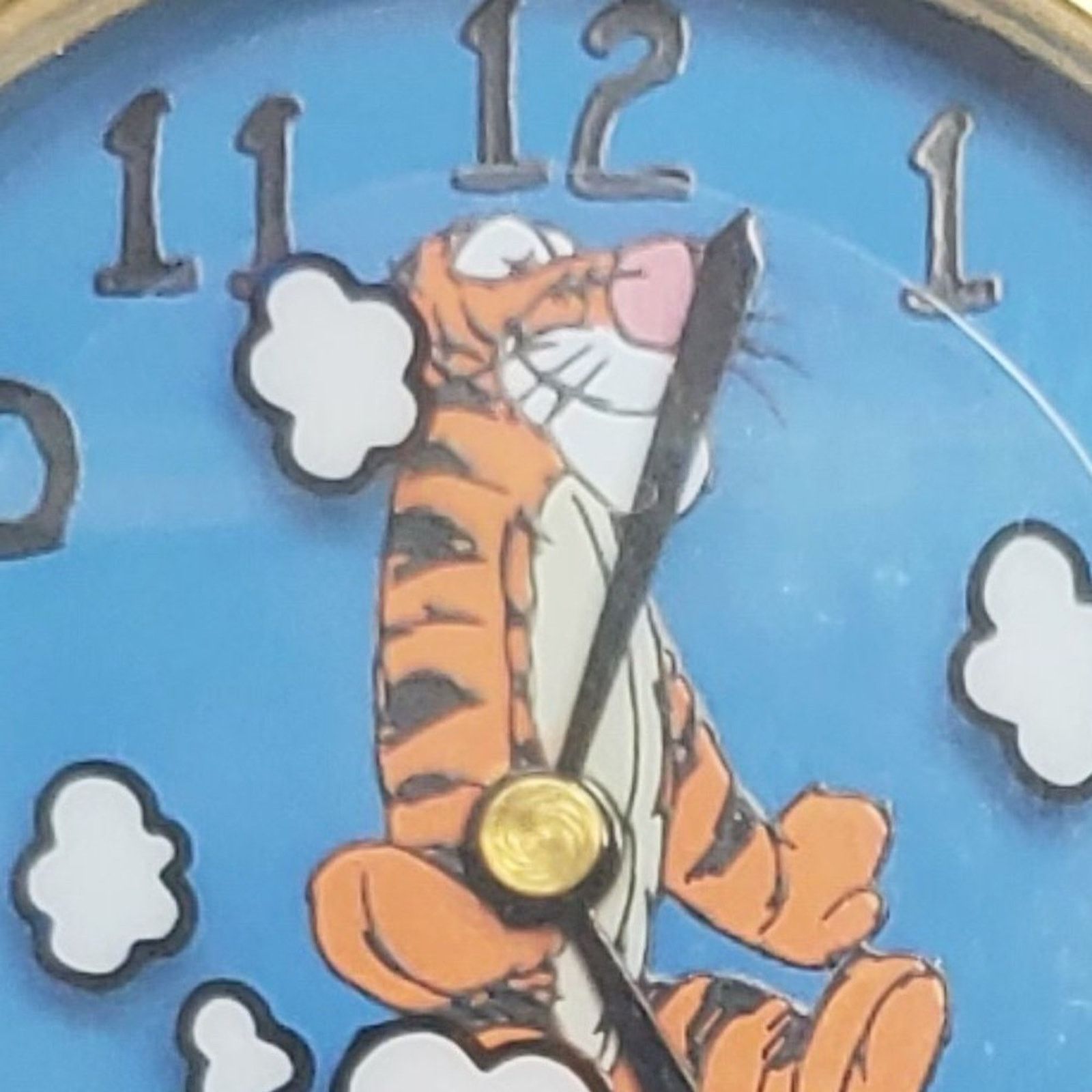 Disney The Disney Store Winnie the Pooh Tigger with Clouds Watch Size ONE SIZE - 2 Thumbnail