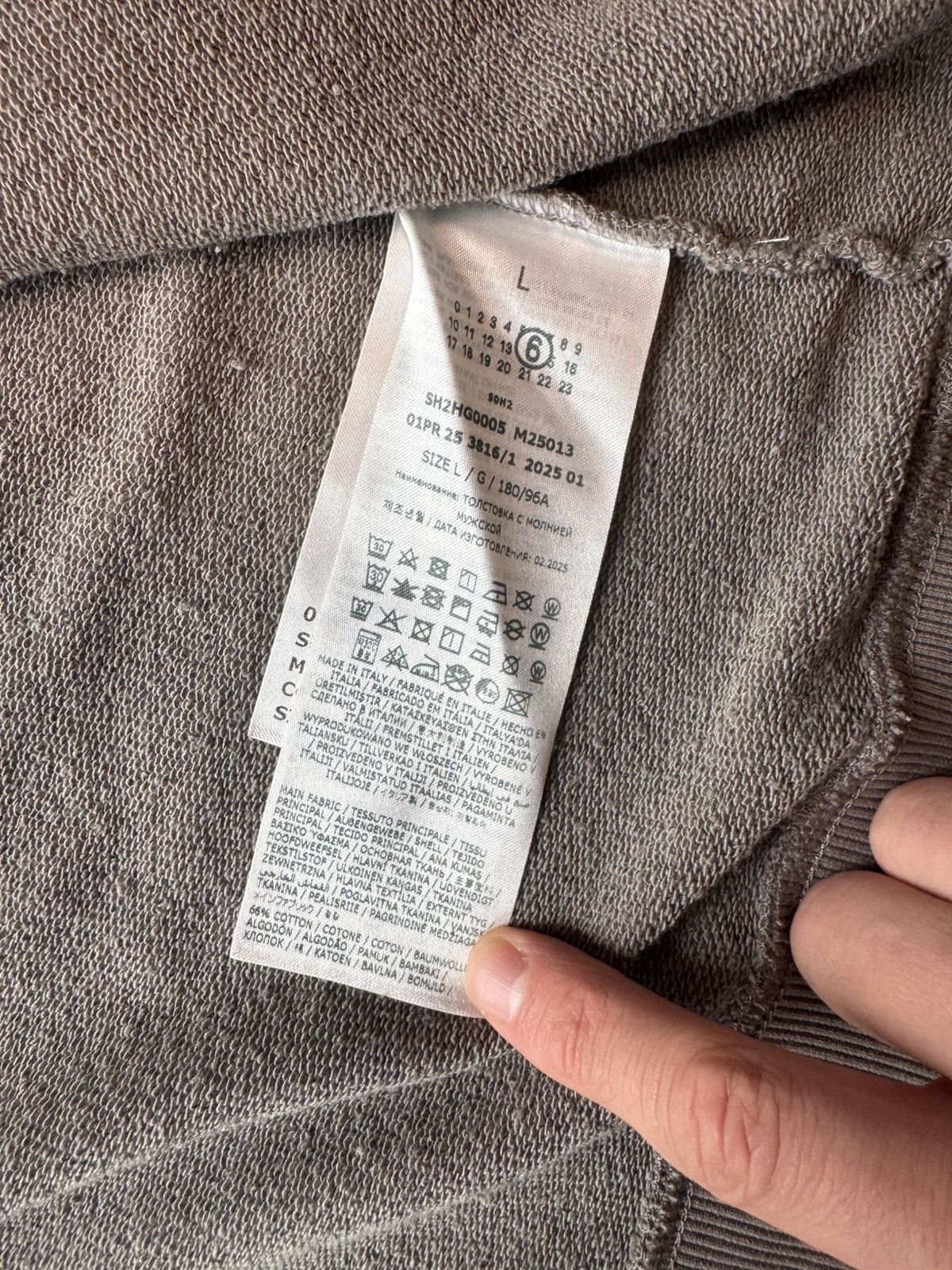 Maison Margiela Maison Margiela Paint-Splatter Sleeveless Zip Hoodie Size US L / EU 52-54 / 3 - 11 Thumbnail