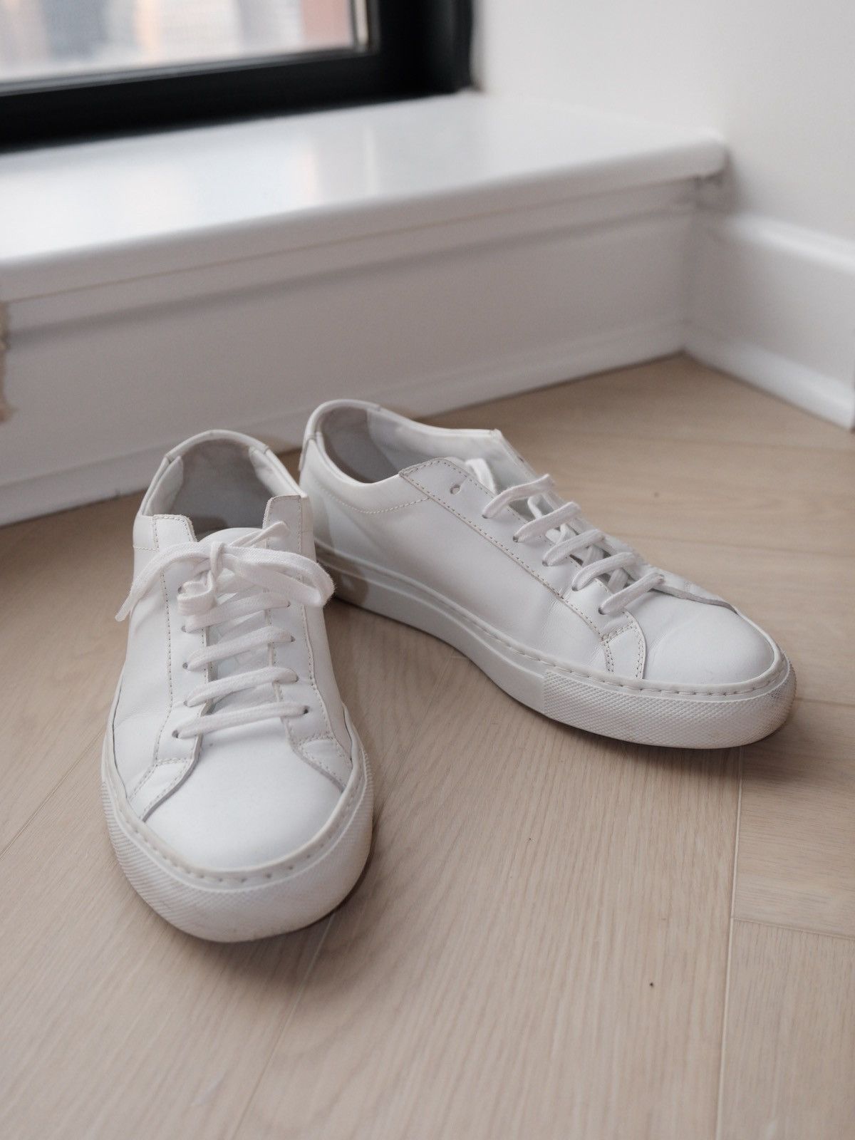 Common Projects Common Projects Leather Sneakers Size US 7 / IT 37 - 8 Thumbnail