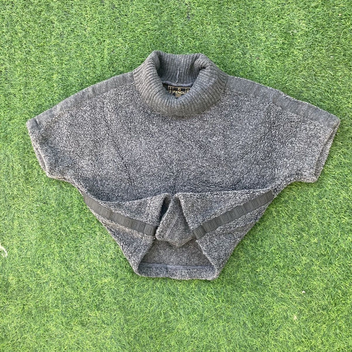 FENDI WOOL CROPPED TURTLENECK SWEATER