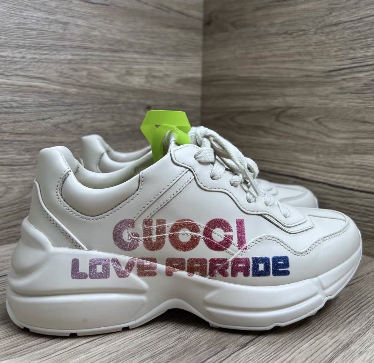 Gucci Gucci Rhyton Rainbow Heart Slogan Dad Sneakers J41 Size US 6 / IT 36 - 3 Thumbnail