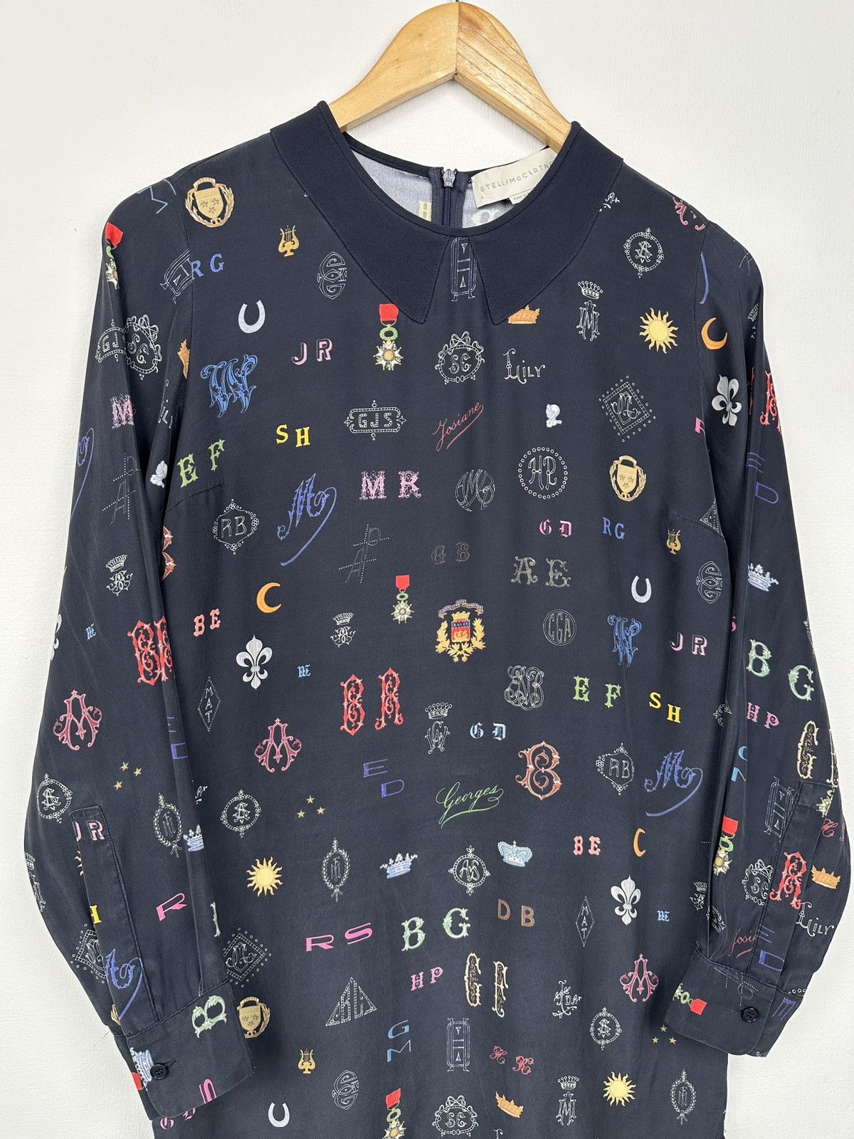 Stella McCartney Stella McCartney 100% Silk Monogram Shirt Dress size 34 Size XXS / US 00 / IT 34 - 3 Thumbnail
