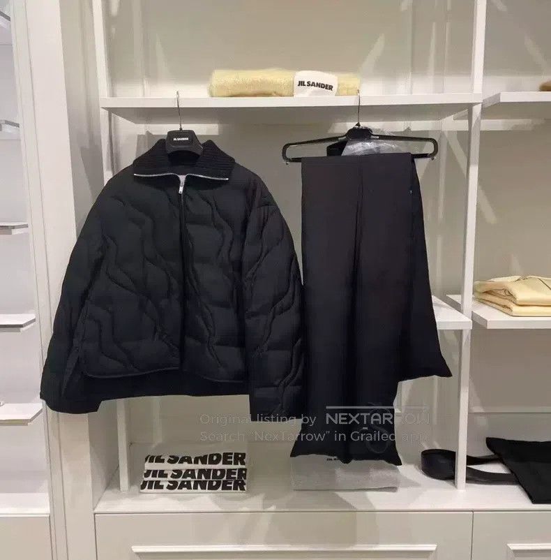 Jil Sander size 34 Black dark striped goose down jacket