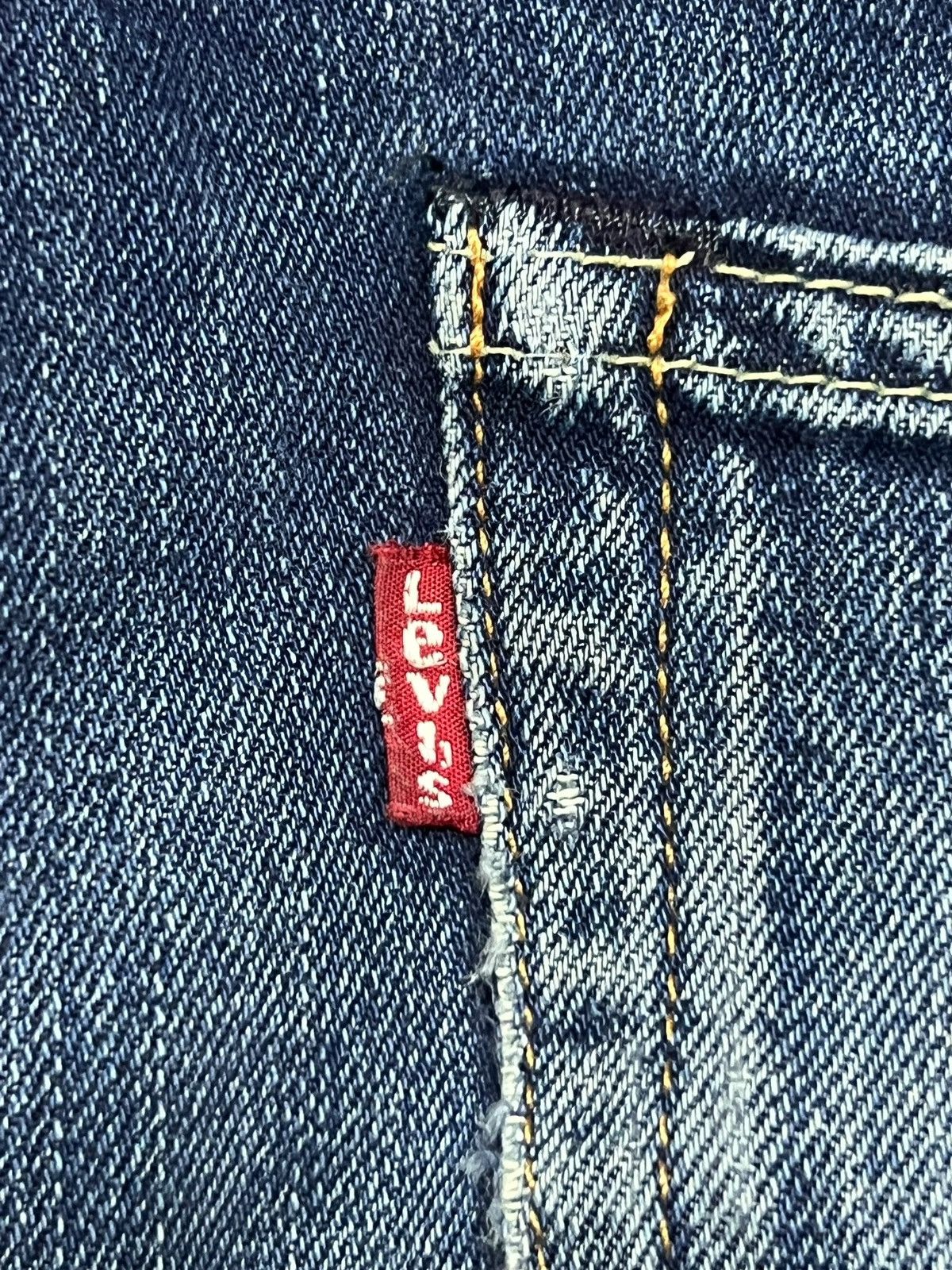 Levi's Vintage Levi’s 505 - Faded Wash, Distressed Denim Size US 32 / EU 48 - 14 Thumbnail