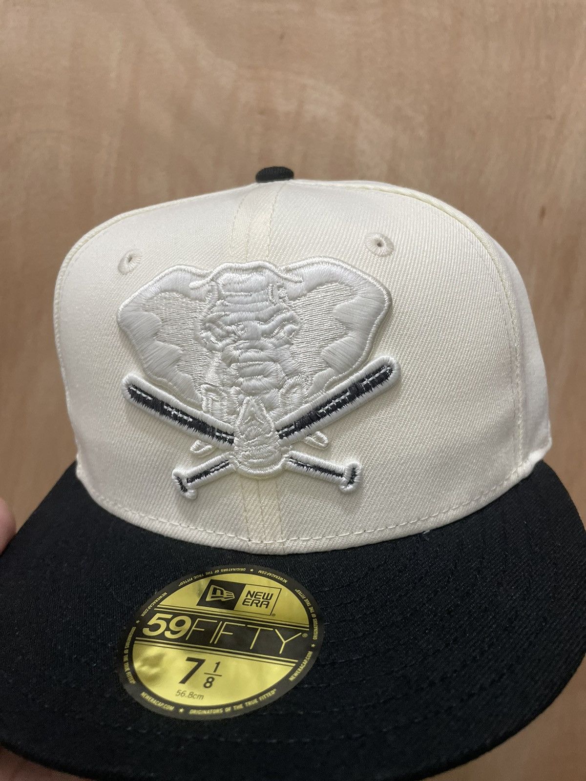 MLB Ecap city Oakland athletics stomper battle 7 1/8 Size ONE SIZE - 1 Thumbnail