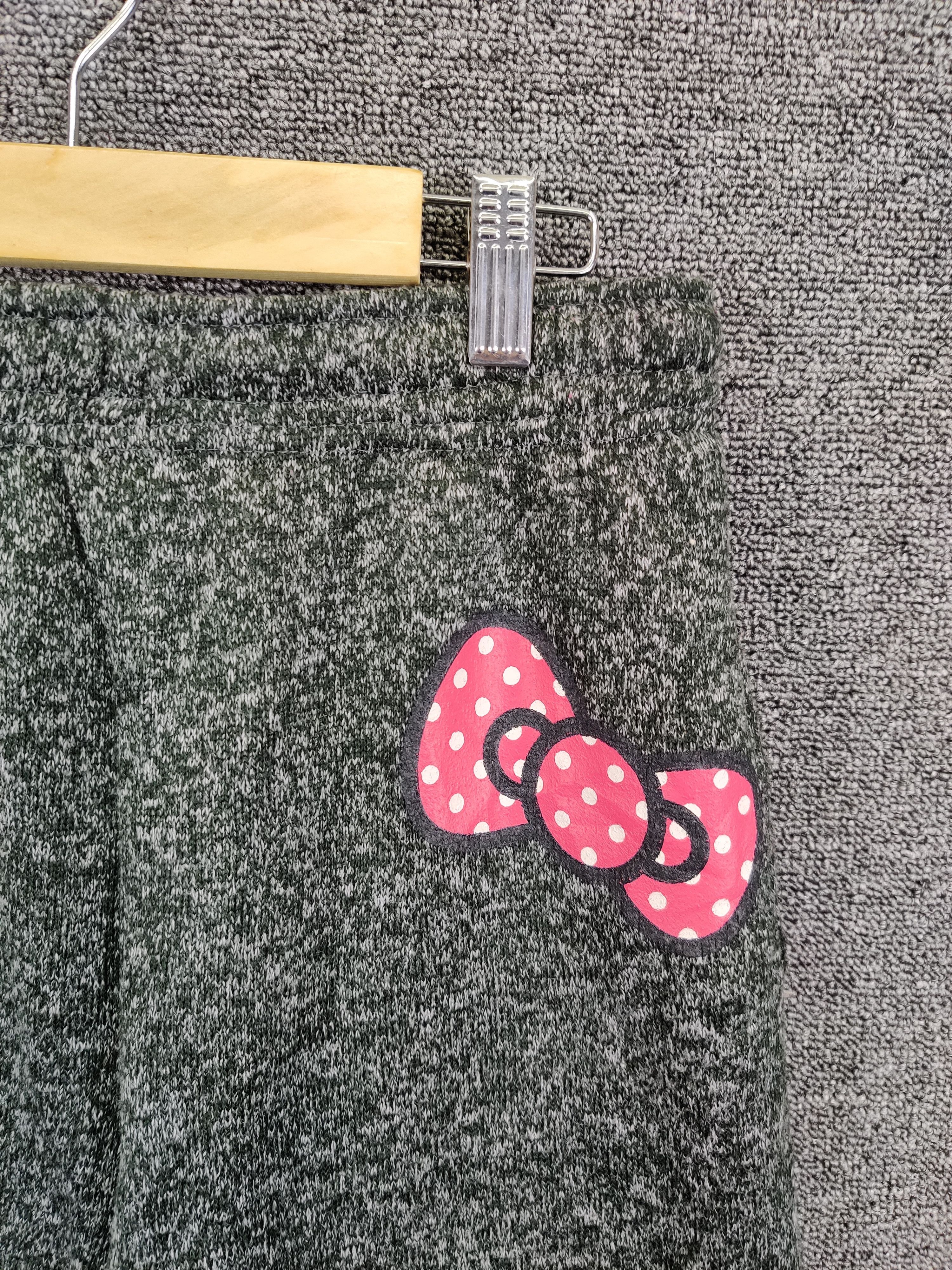Anime Combo Hello Kitty Vest And Jogger Pants Size US M / EU 48-50 / 2 - 18 Thumbnail