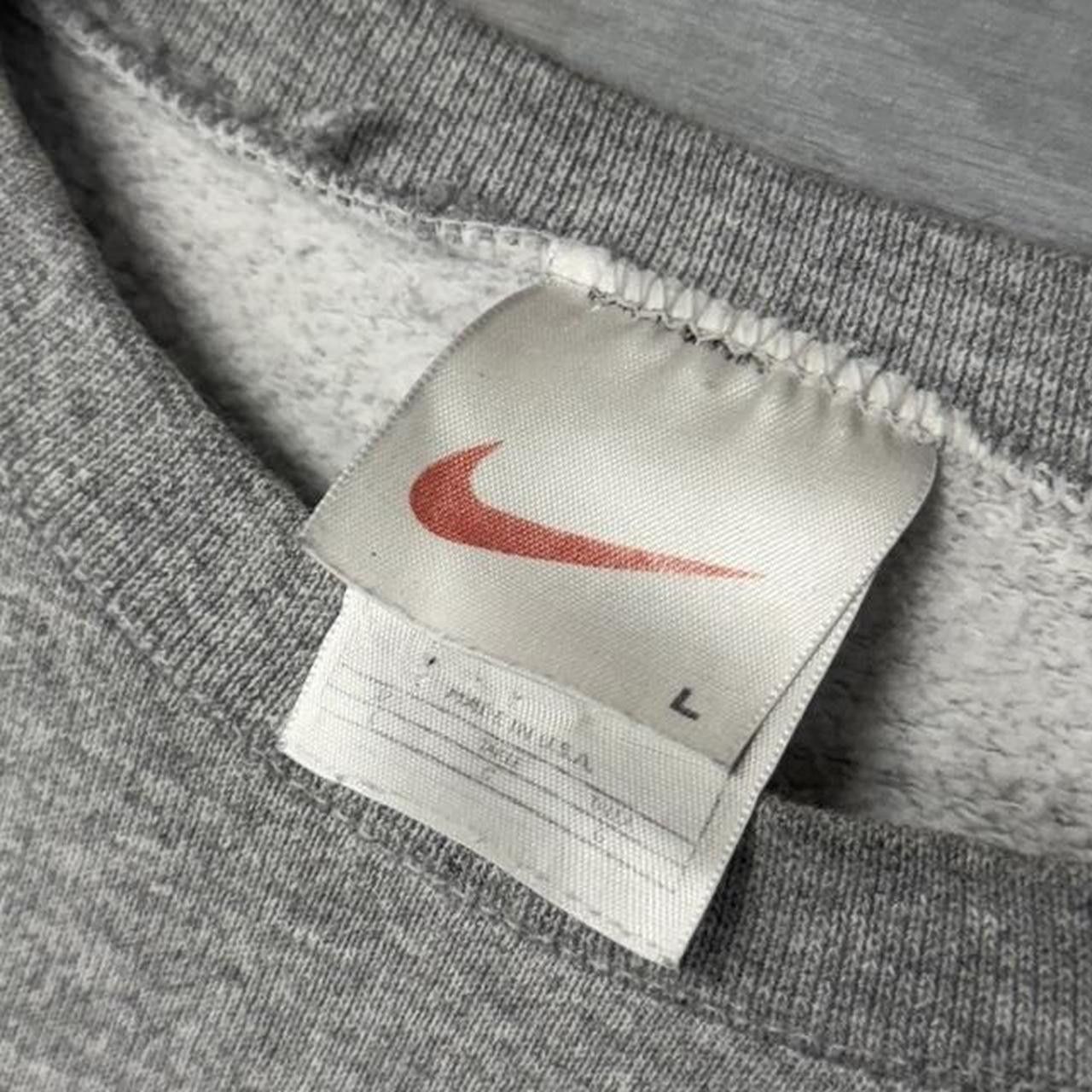 Nike × Vintage Vintage Nike 90s Made in USA Boxy Crewneck Sweatshirt Large Size US L / EU 52-54 / 3 - 4 Thumbnail
